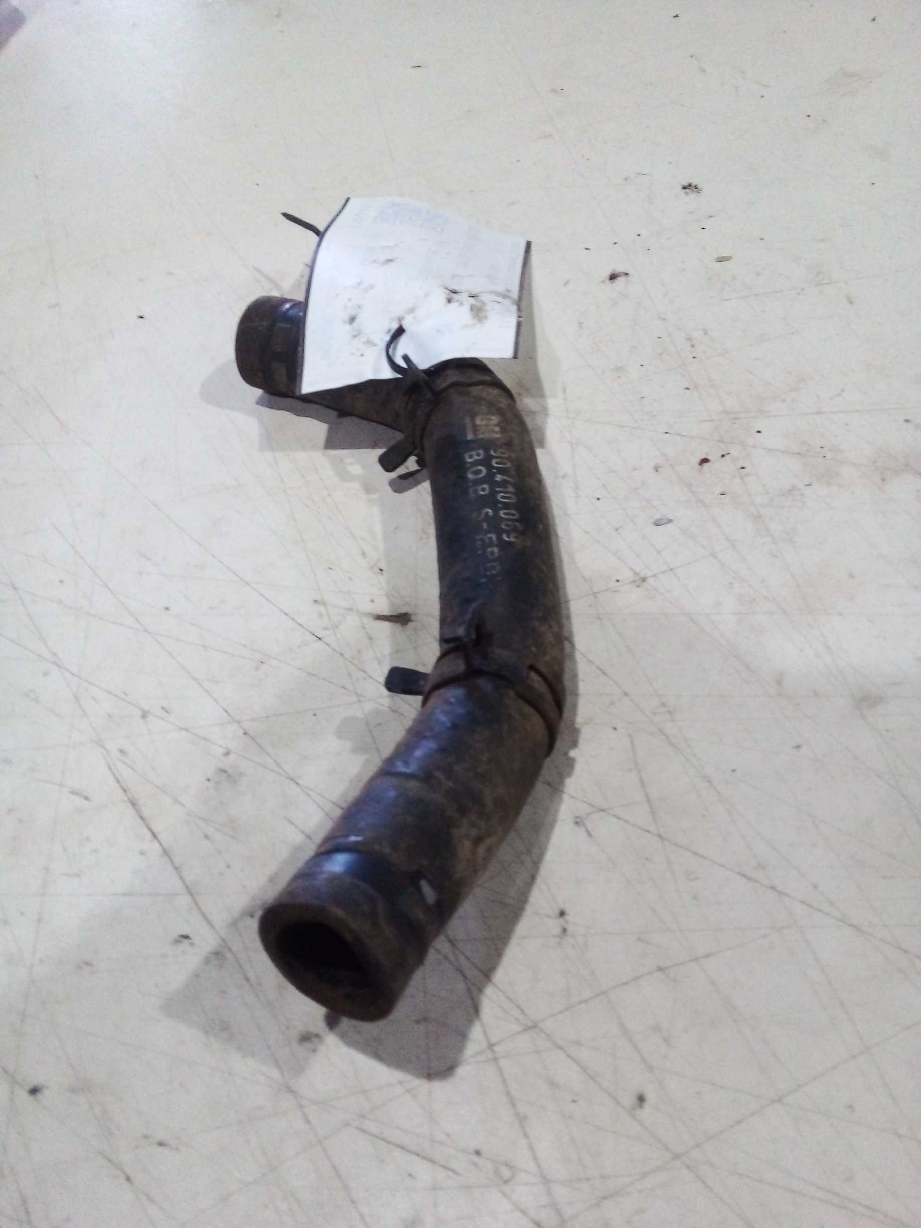 MANGUEIRA DE ÁGUA 2 Chevrolet Corsa Sedan 2001 90419069 2