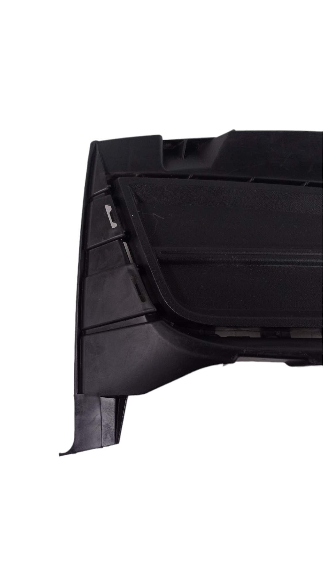 Moldura Grade Farol Milha Esquerdo Vw Polo 2016 A 2019 2