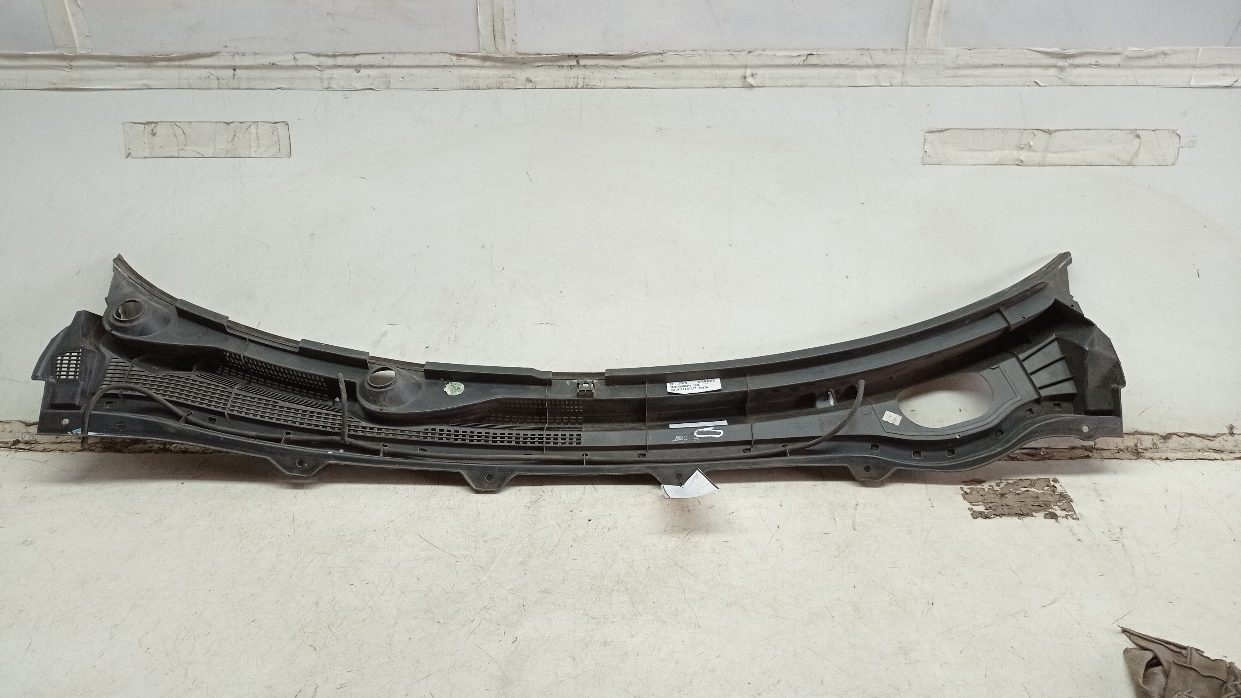 52048704  Grade Churrasqueira Gm Onix 2013 2019 2