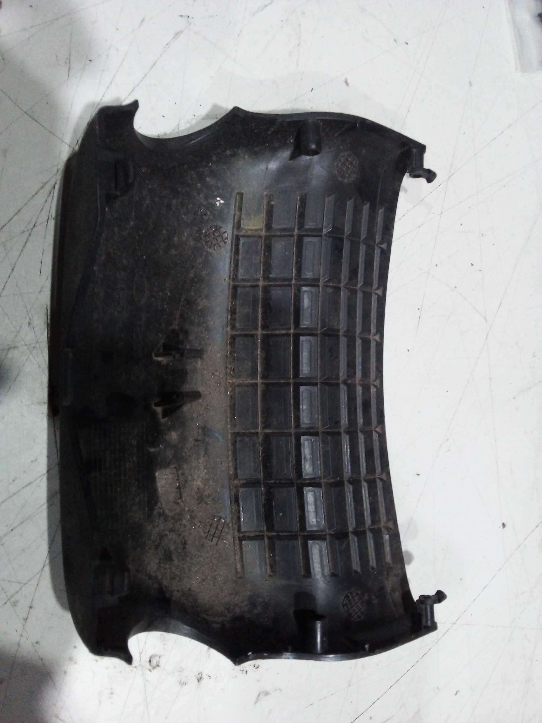 MOLDURA SUPERIOR COM DIREÇÃO PICANTO 2013 848501Y000 2