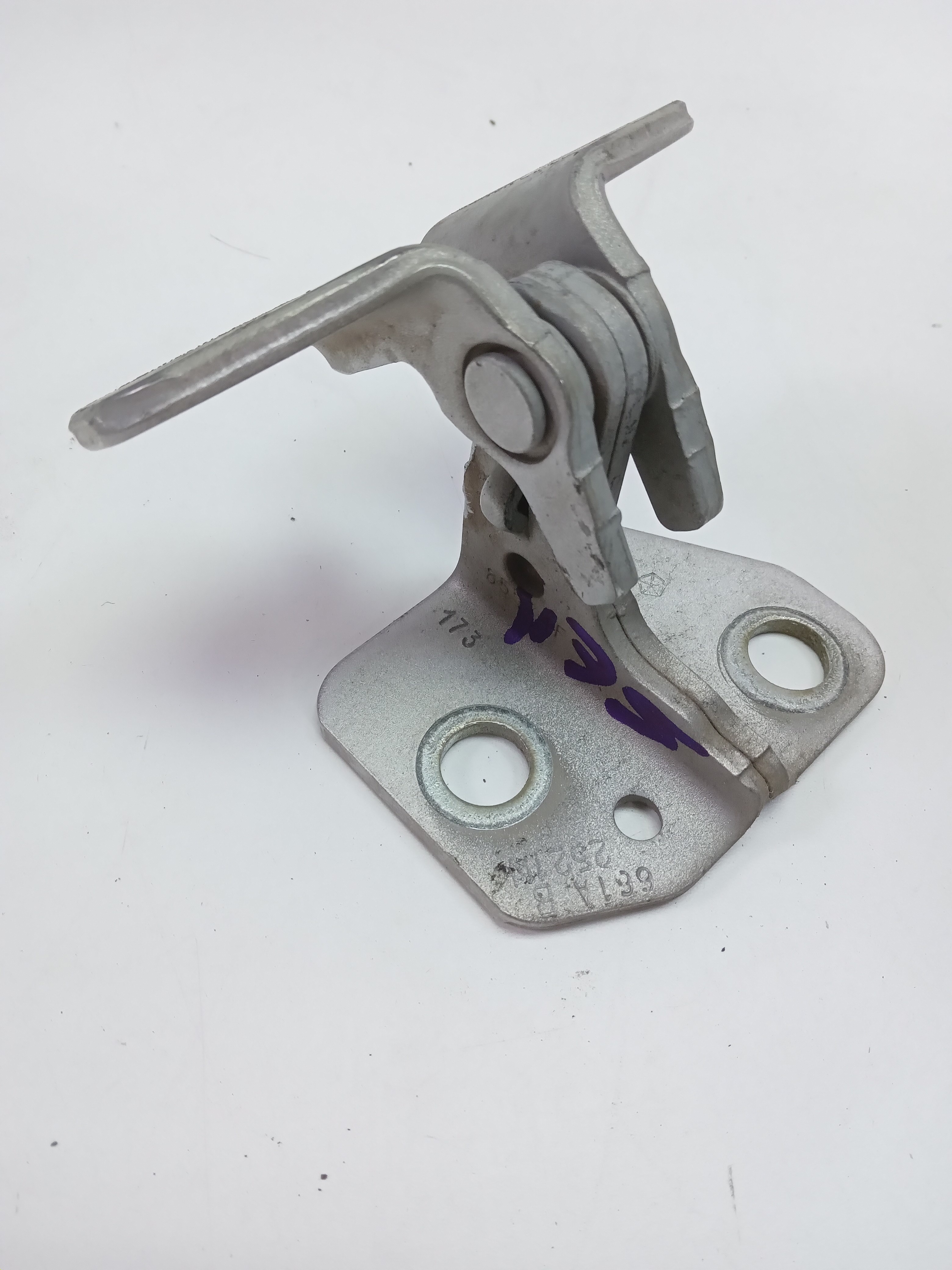 Dobradiça Superior Dianteira Esquerda Jeep Cherokee 2011 1