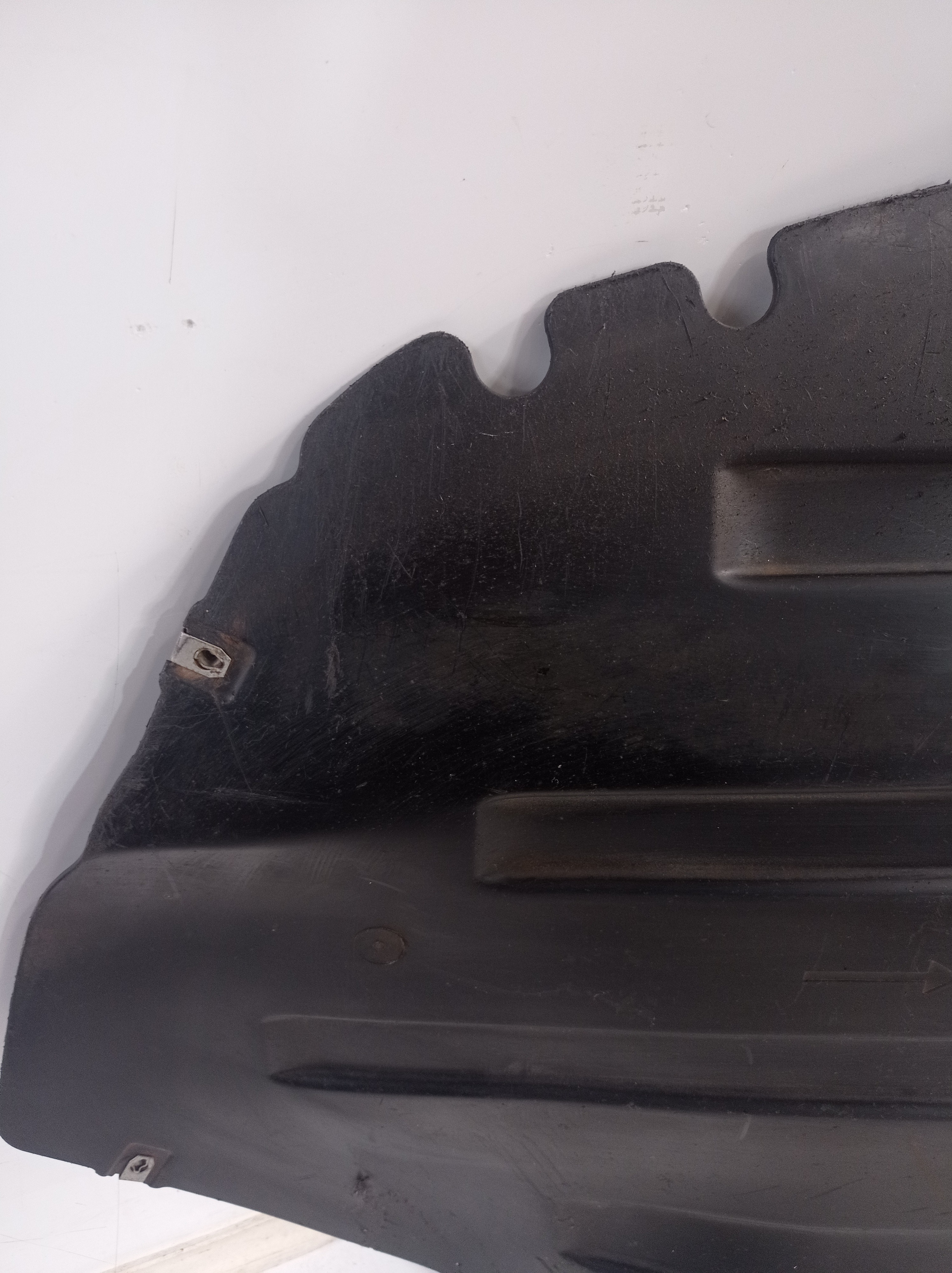 39052123 Defletor Tras Dir Gm Cruze Hatch Sedan 2016/2019 6