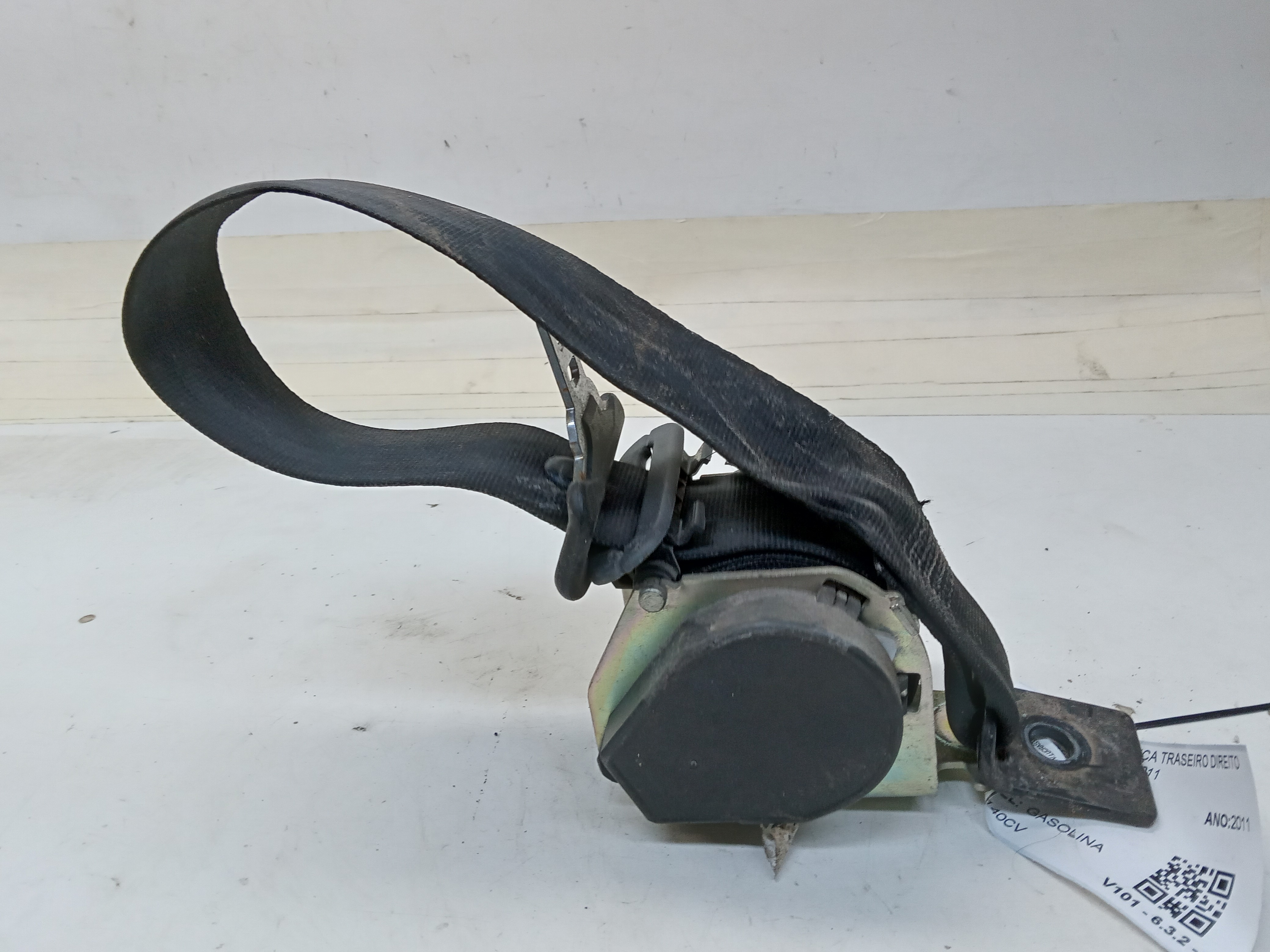 CINTO DE SEGURANÇA TRASEIRO DIREITO RENAULT FLUENCE 2011 2