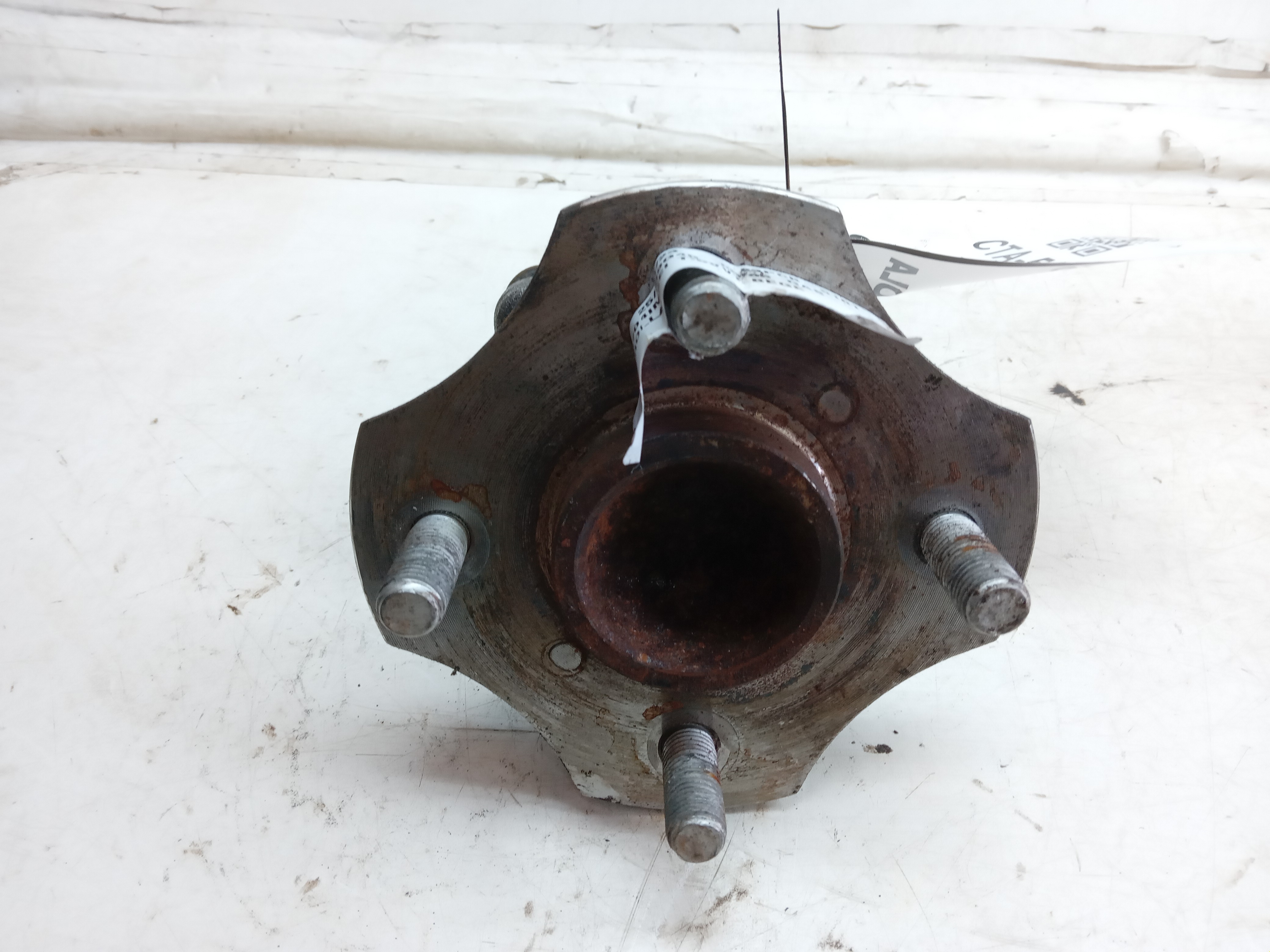 CUBO RODA TRAS LE TOYOTA COROLLA 2005 2