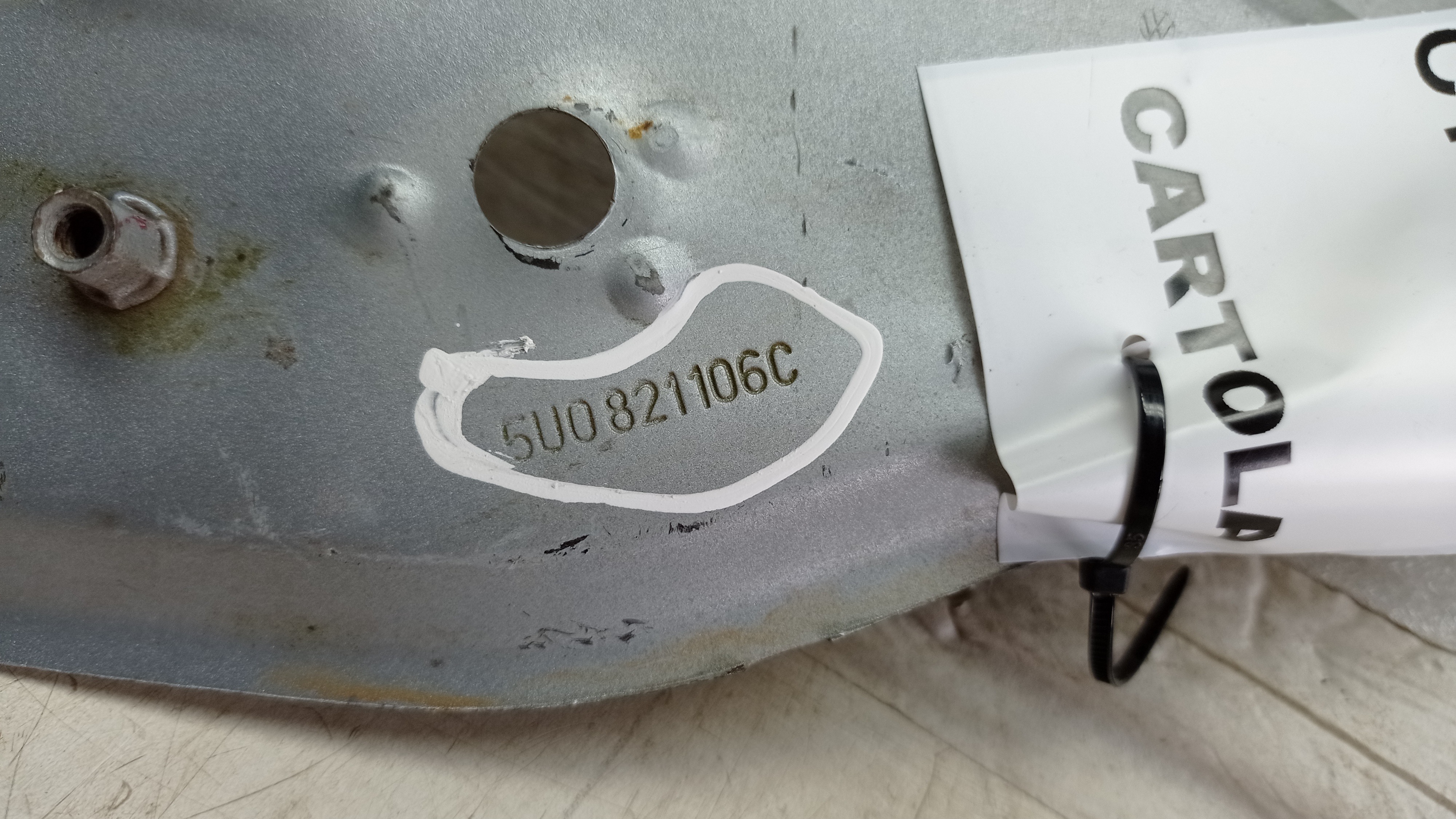 5U0821106C  Paralama LD VW Gol G6 G7 12  18 P RECUPERAR 5