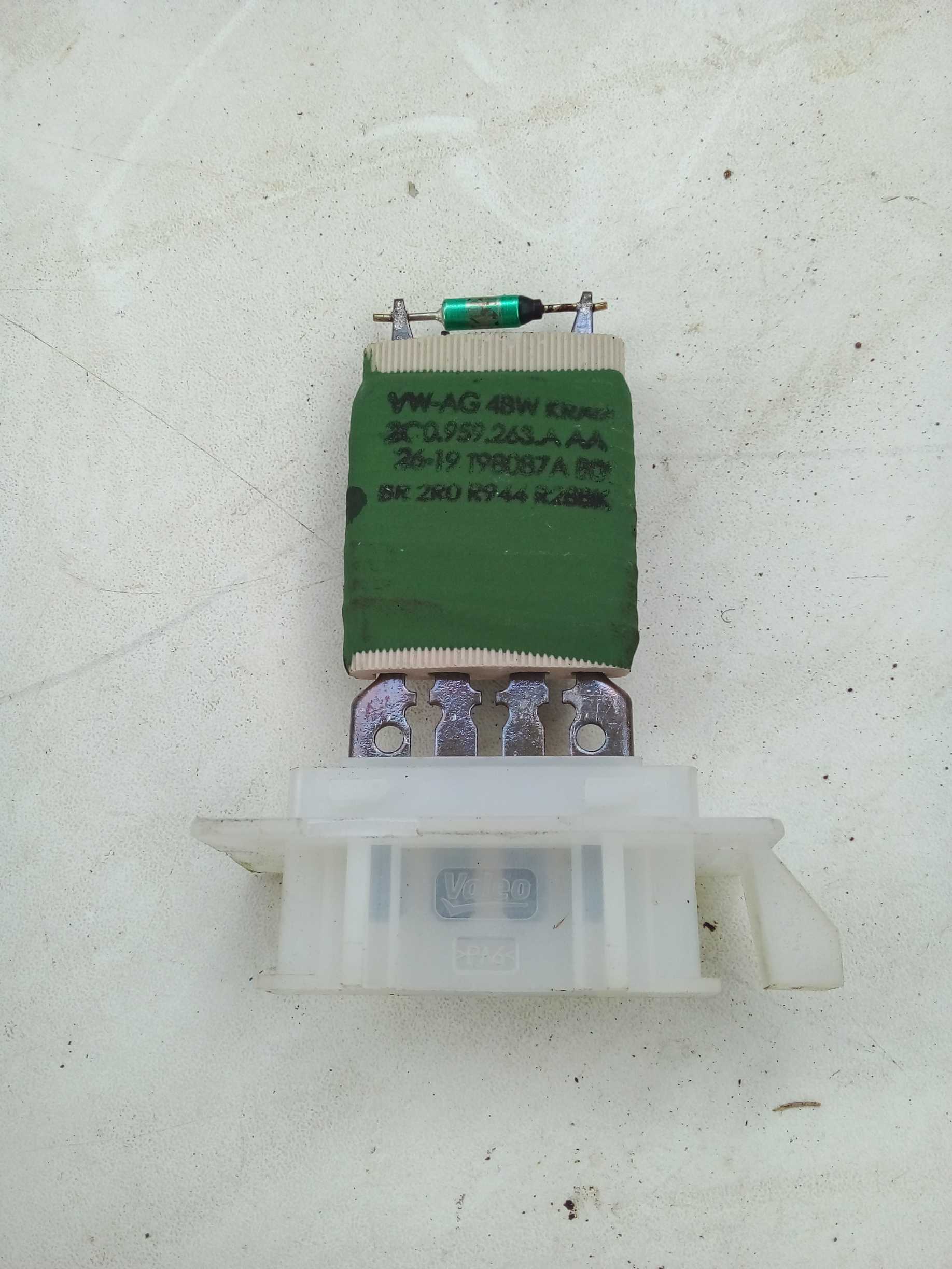 RESISTENCIA AR CONDICIONADO T-CROSS 2019 2Q0.959.263 2