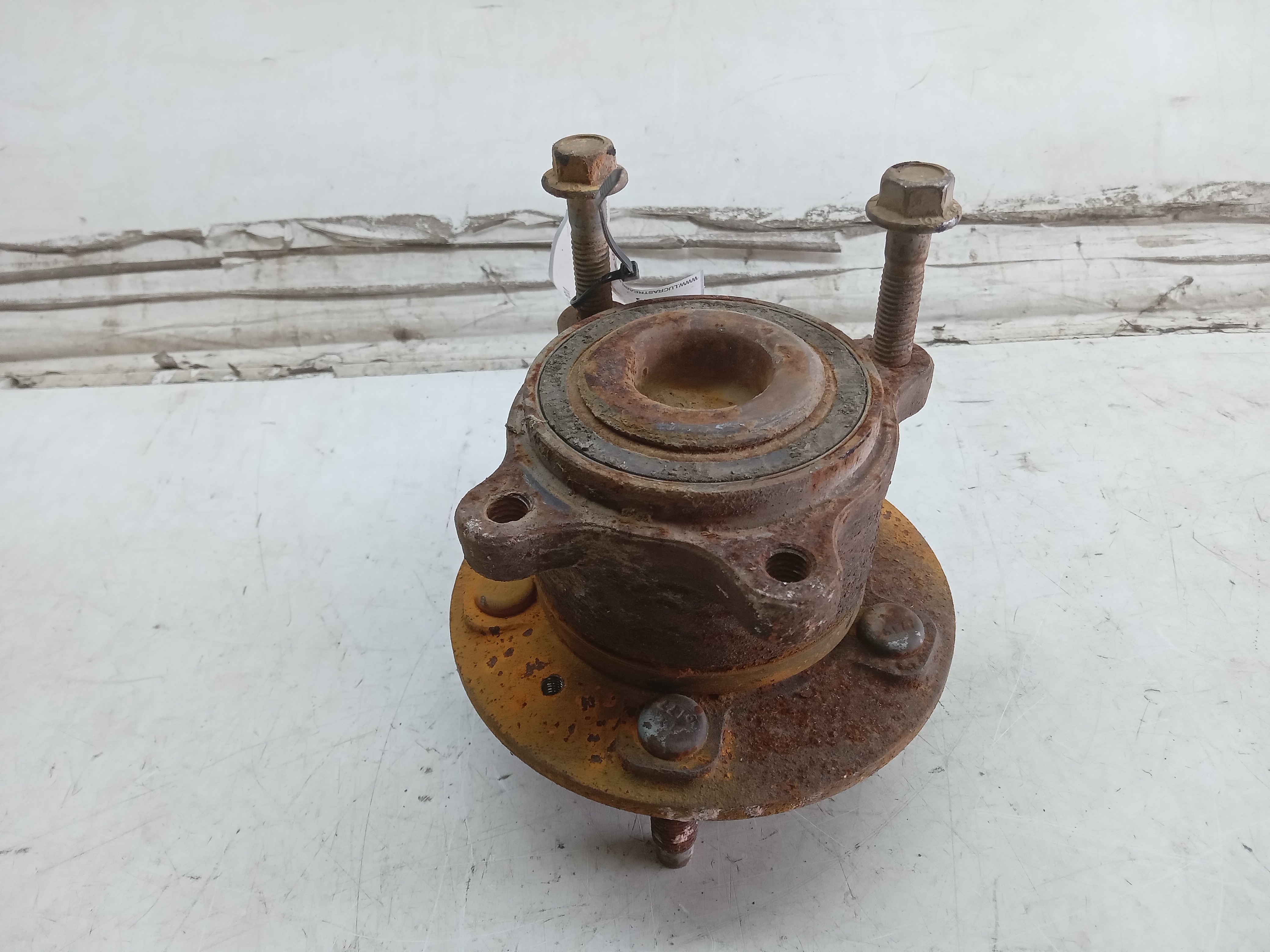 CUBO RODA TRASEIRO LD CHEVROLET CRUZE 2012 1