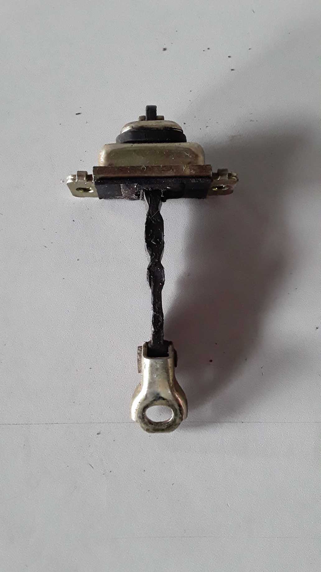 Limitador Porta Diant Esquerdo Chery Cielo 2012