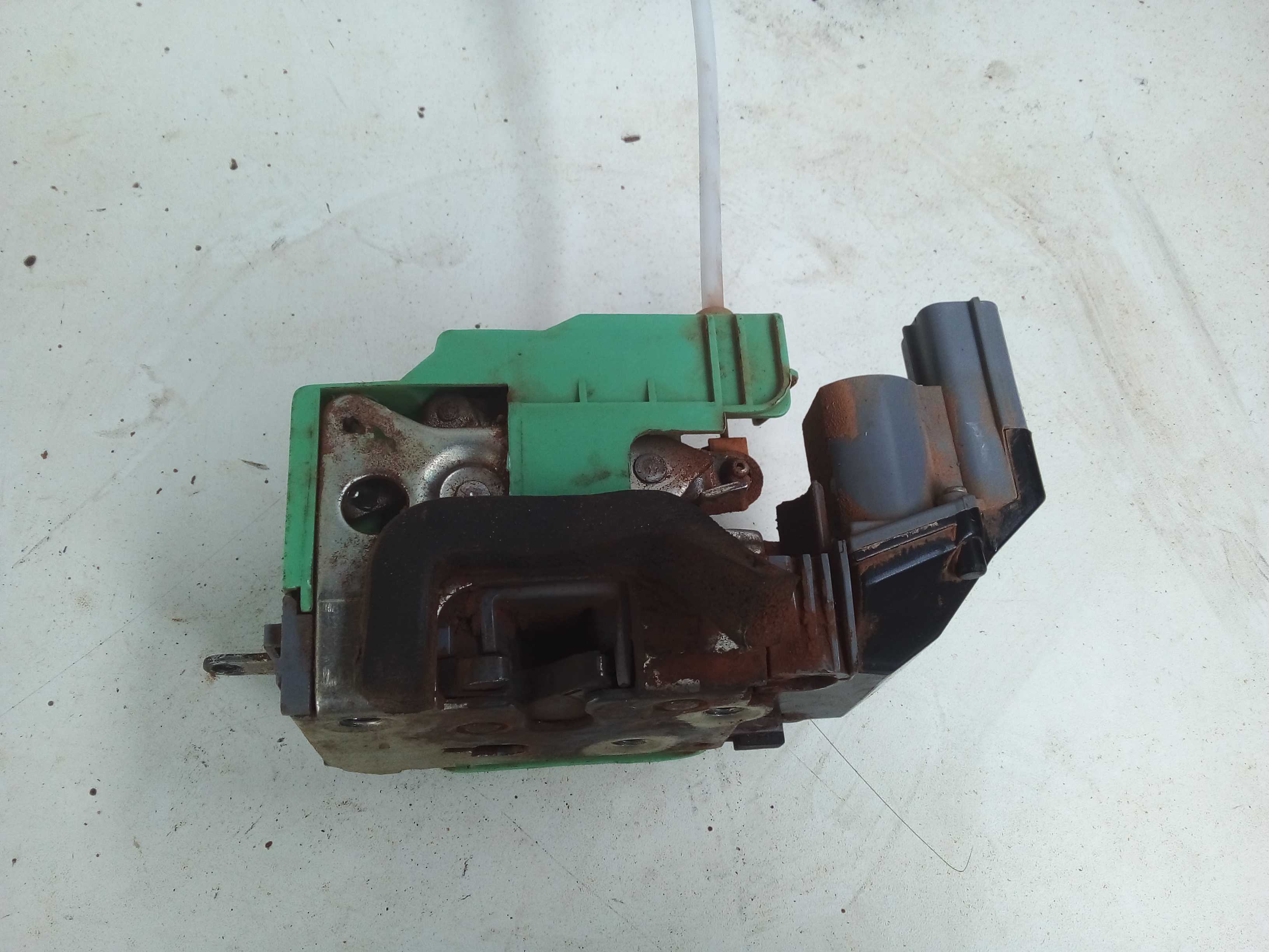 FECHADURA PORTA DIANTEIRA ESQ GRAND SIENA 2015