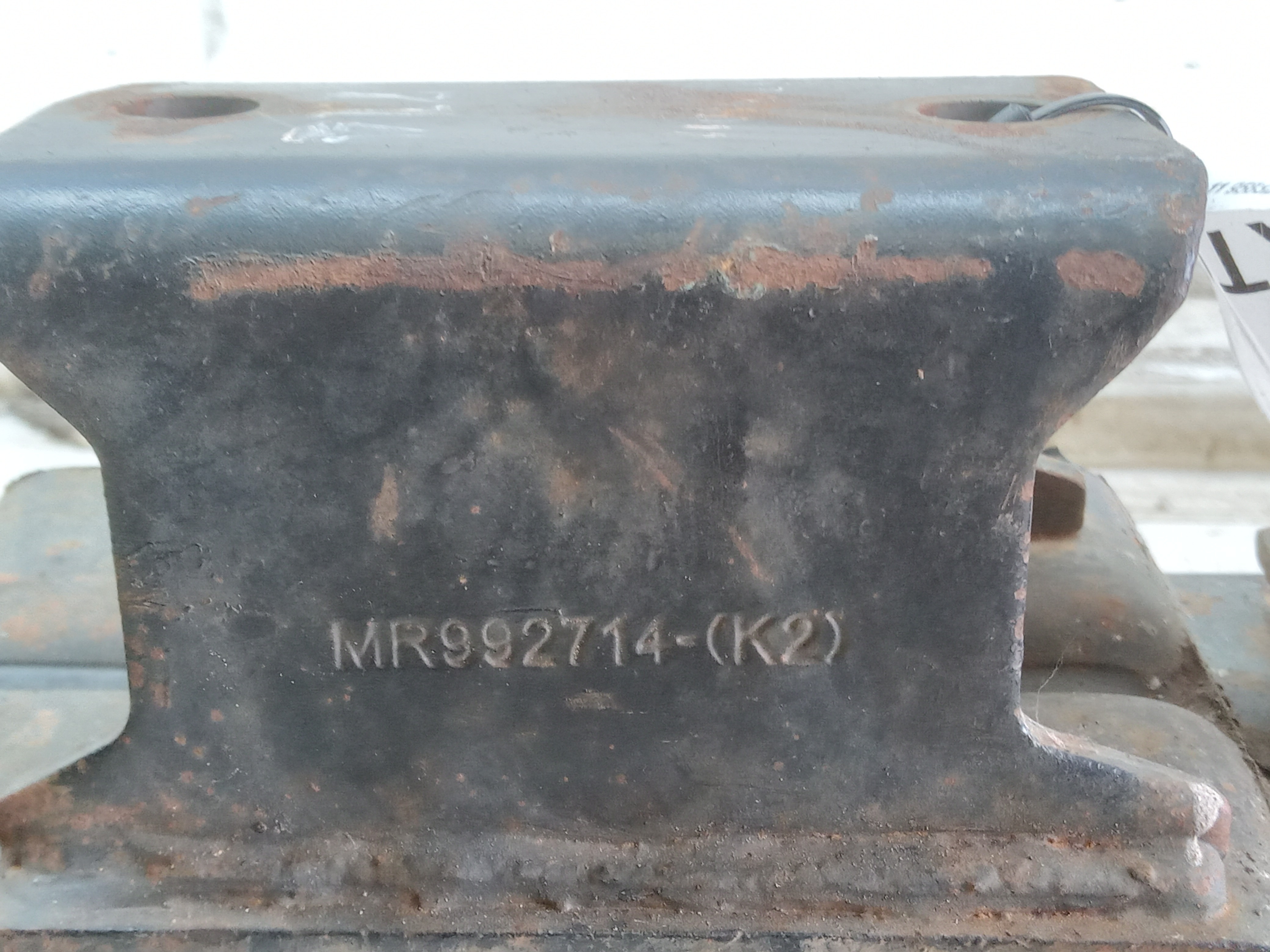 TRAVESSA SUPORTE COXIM CÂMBIO MITSUBISHI L200 3