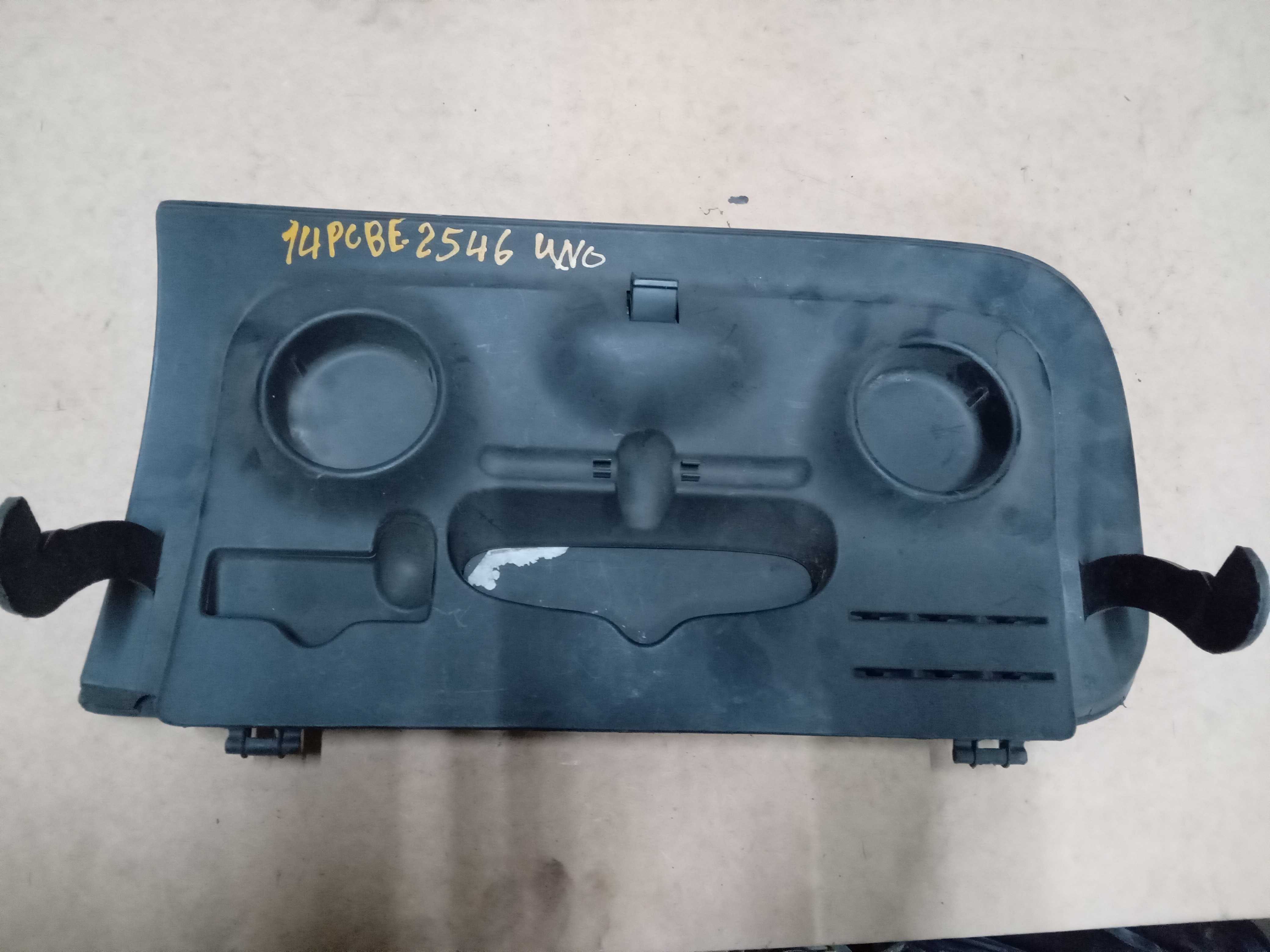 TAMPA PORTA LUVAS PEUGEOT 206 2010 1
