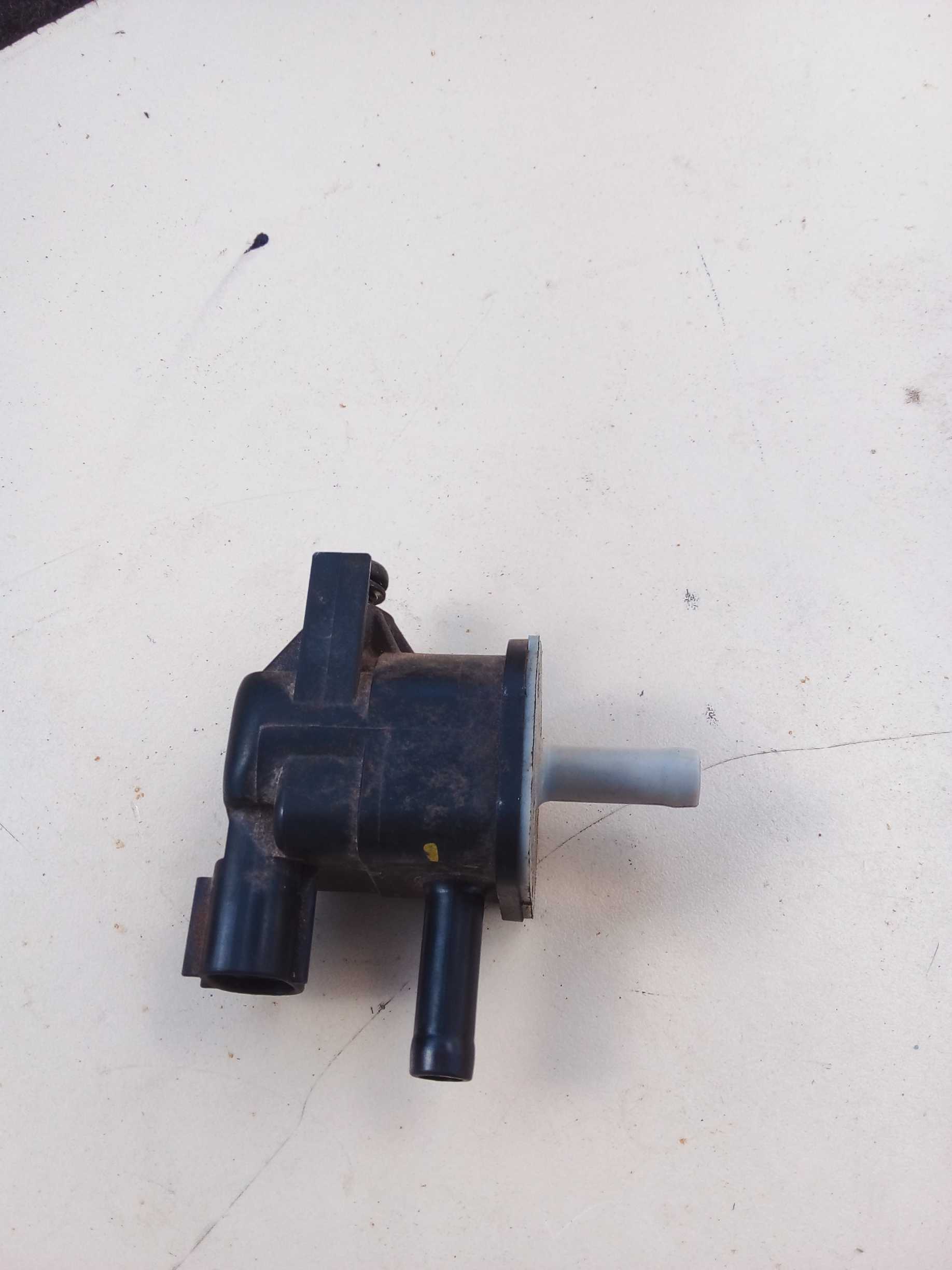 VÁLVULA CANISTER SONELOIDE ETIOS 2018  1.5  90910TC002 2