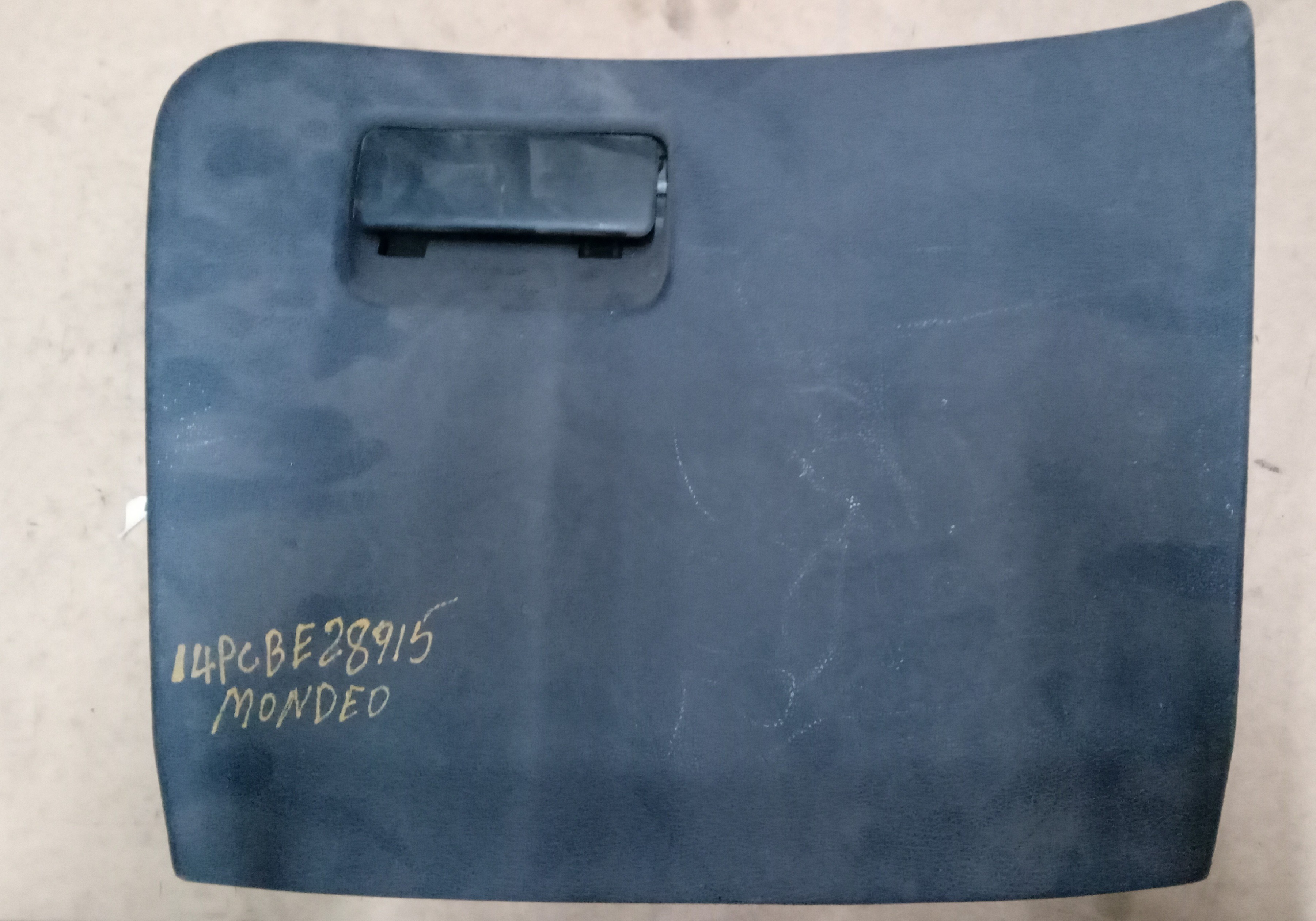 PORTA LUVAS FORD MONDEO 1993 1