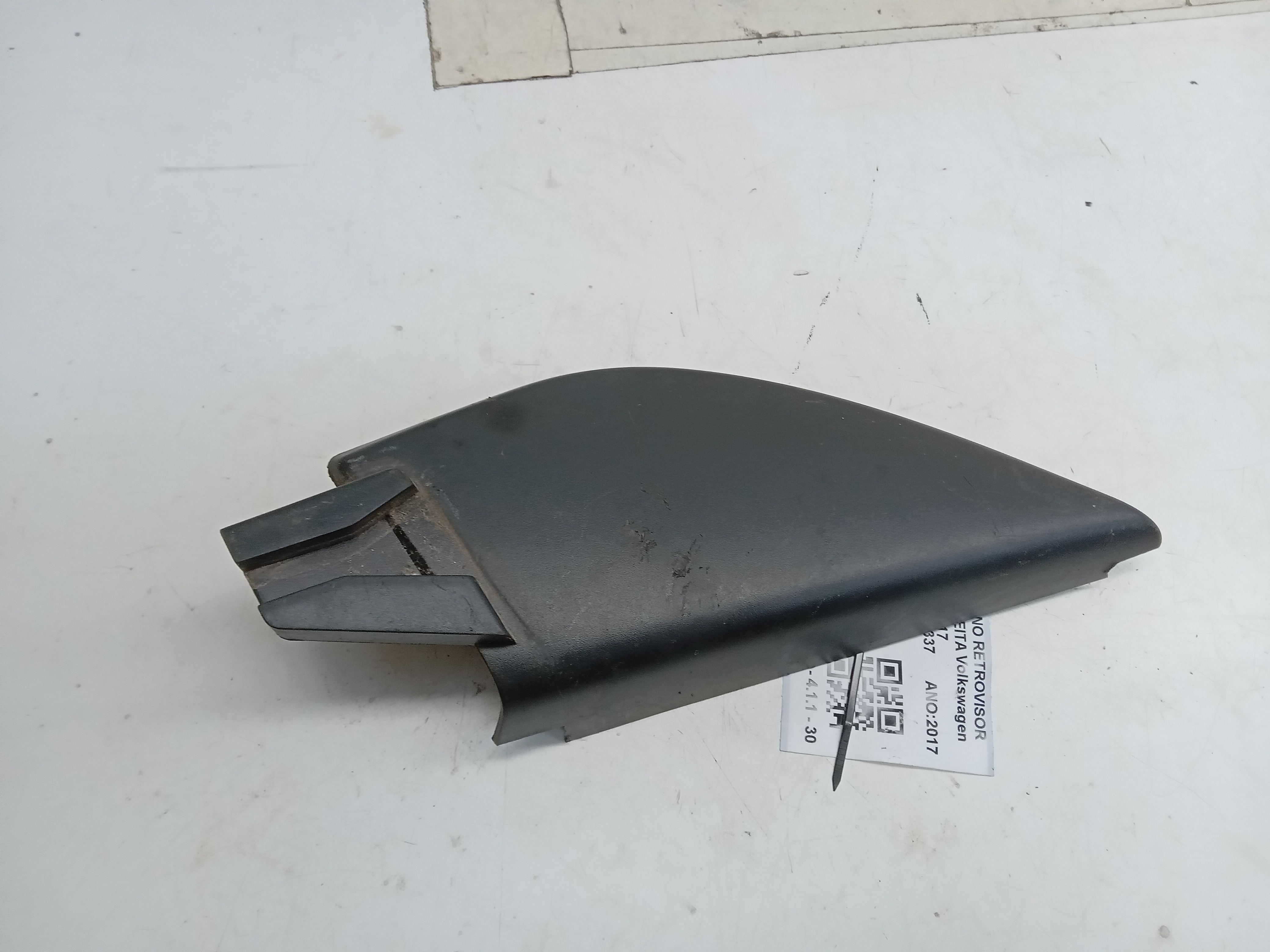 ACABAMENTO INTERNO RETROVISOR DIANT LD VW VOYAGE 2017 1
