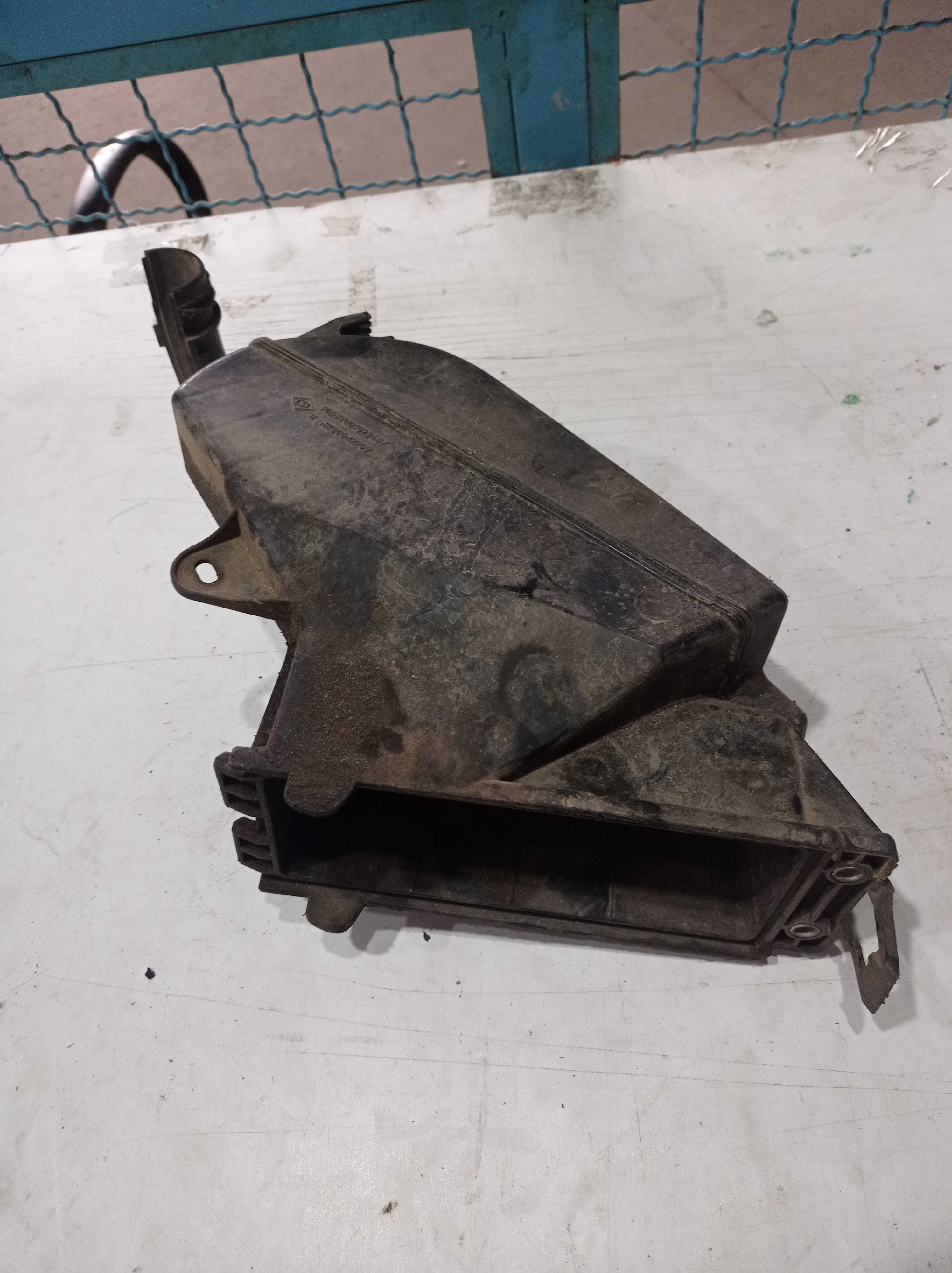 SUPORTE CAIXA FILTRO DE AR RENAULT CLIO 2005 2