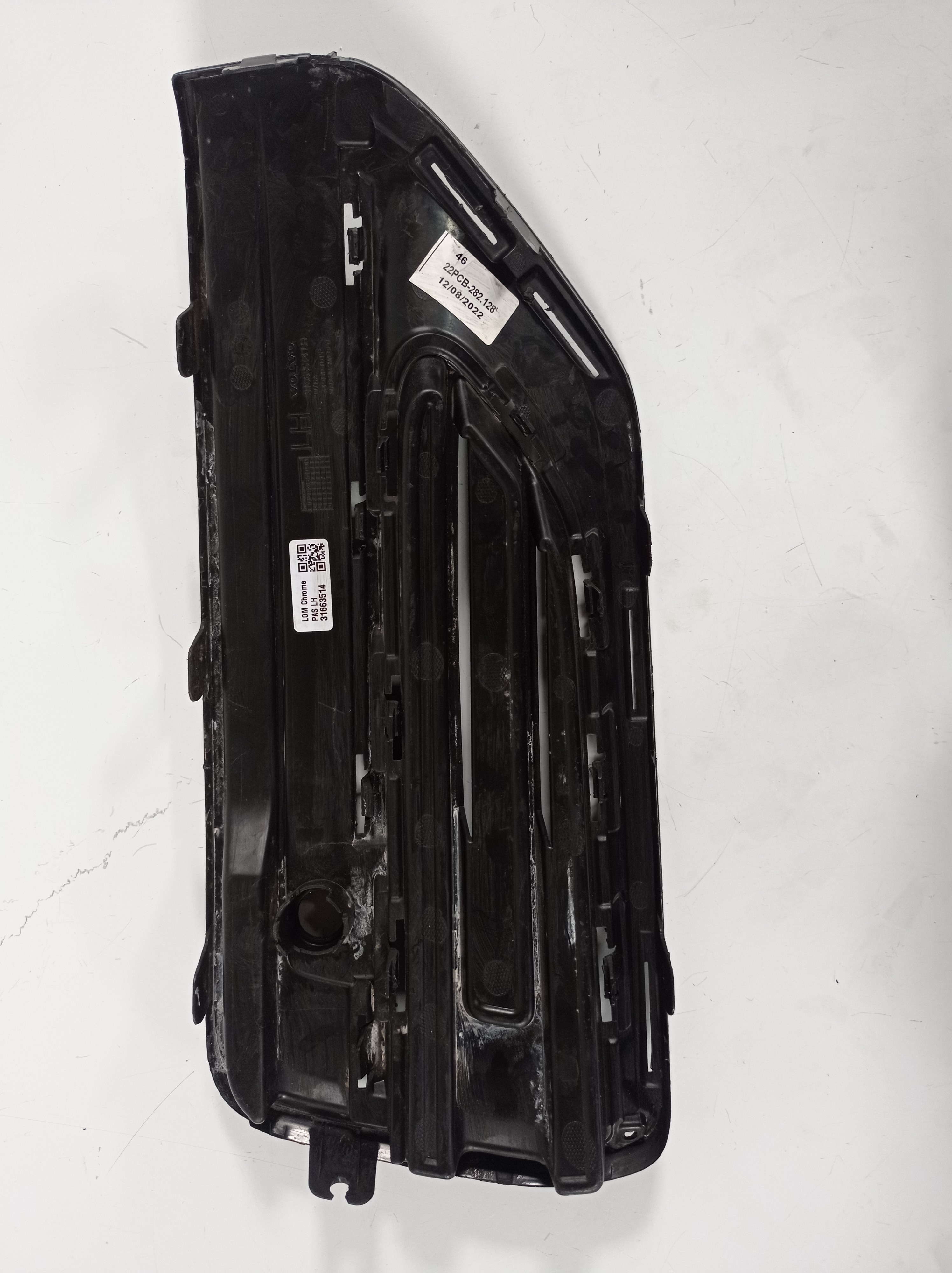 31663514 Grade Moldura Milha Parachoque Diant Esq Xc90 2020 2