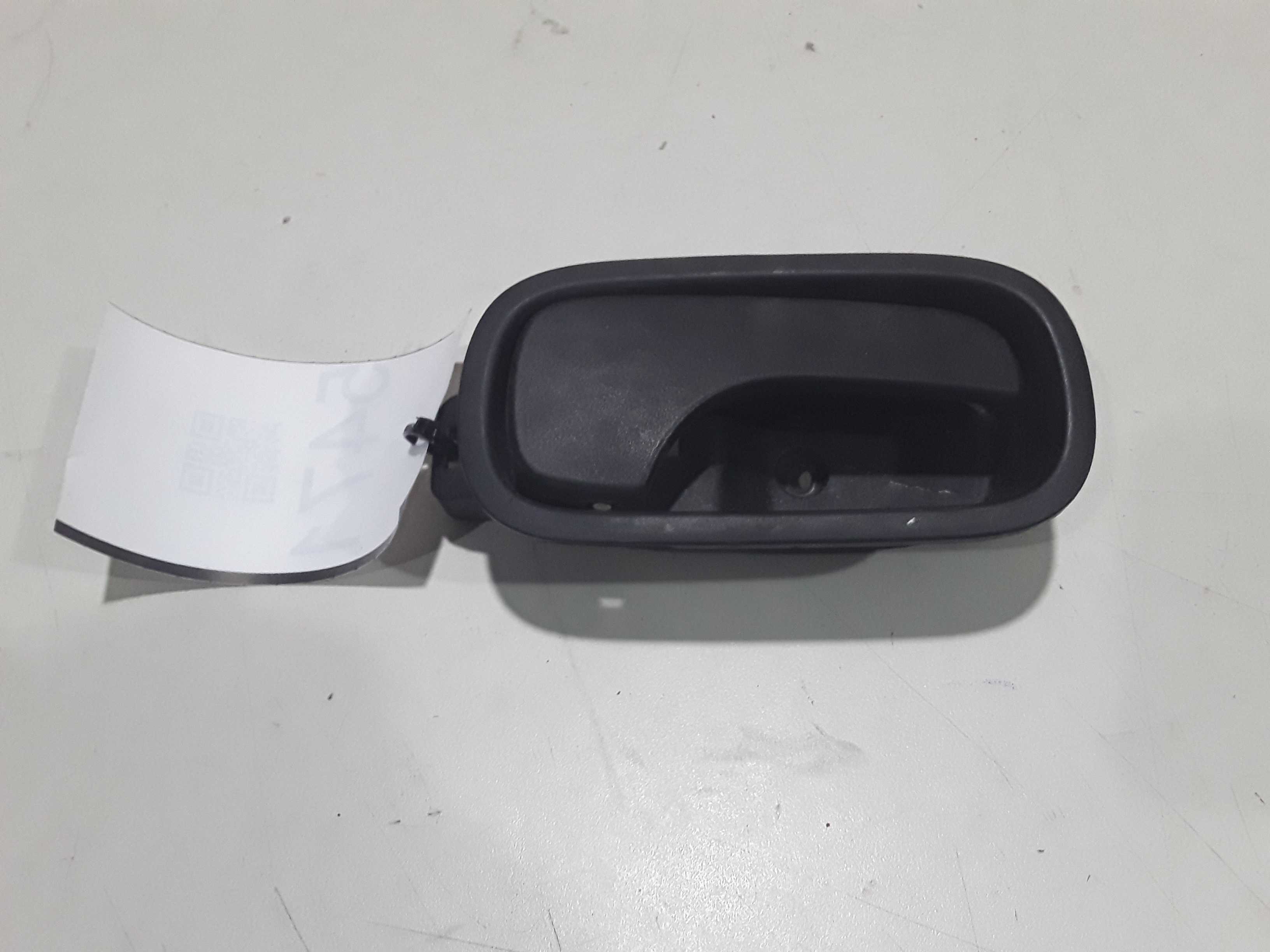 100180497 MAÇANETA PORTA DIREITA FIAT MOBI OU UNO 2016 A 2020