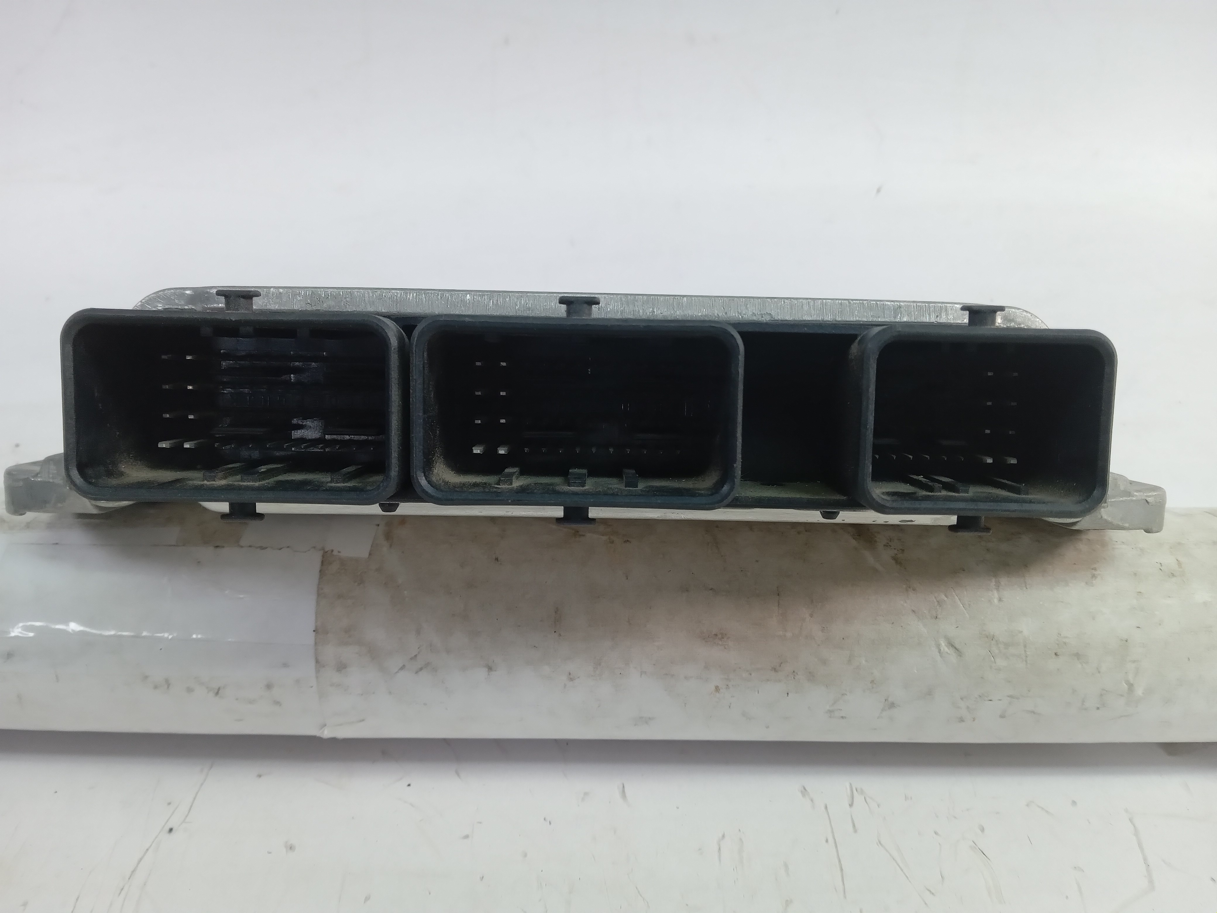 Módulo Injeção Eletrônica Duster 237101414r V42 Sem Uso 3