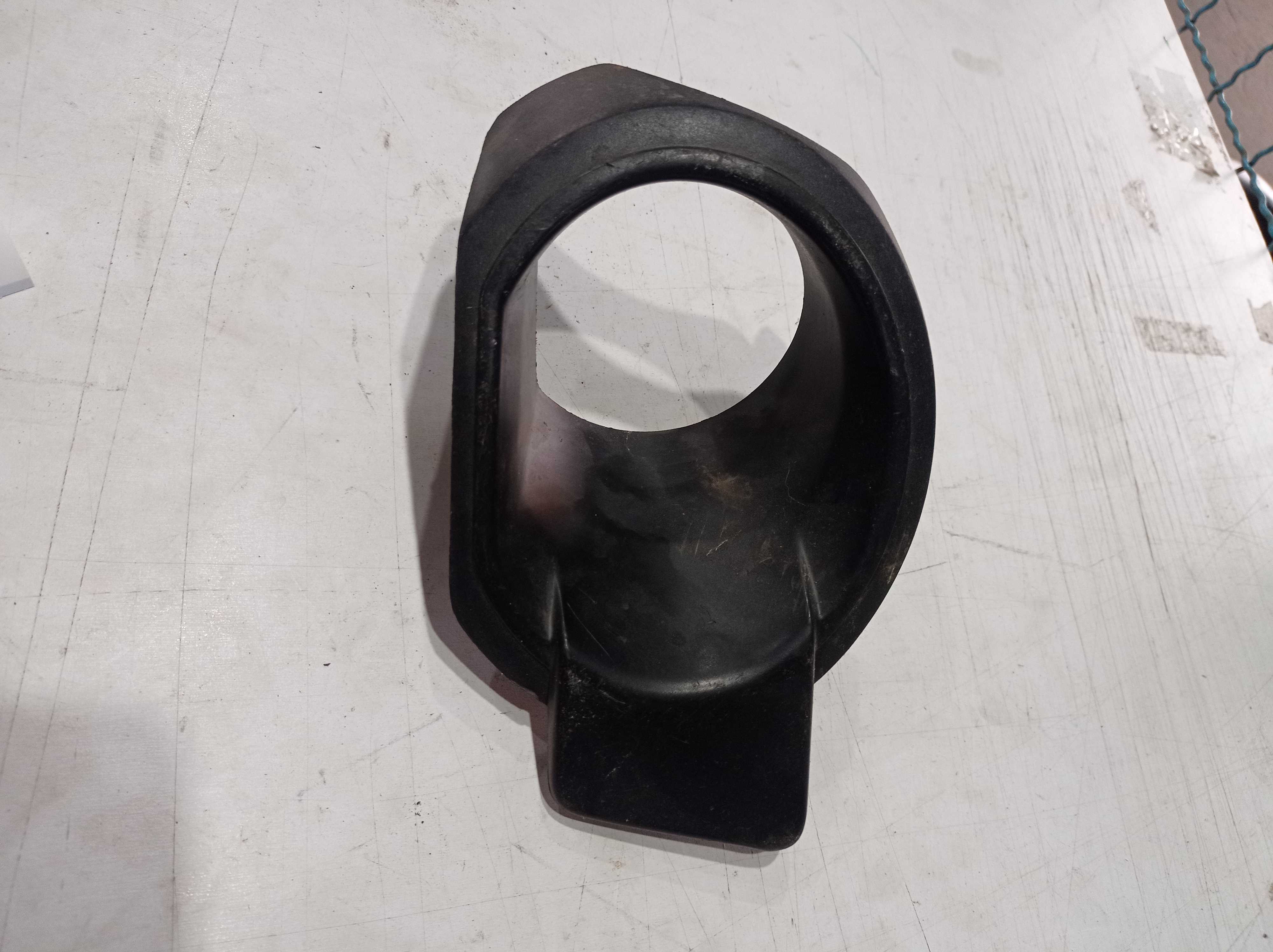 MOLDURA FAROL MILHA ESQUERDO FORD RANGER 2013 1