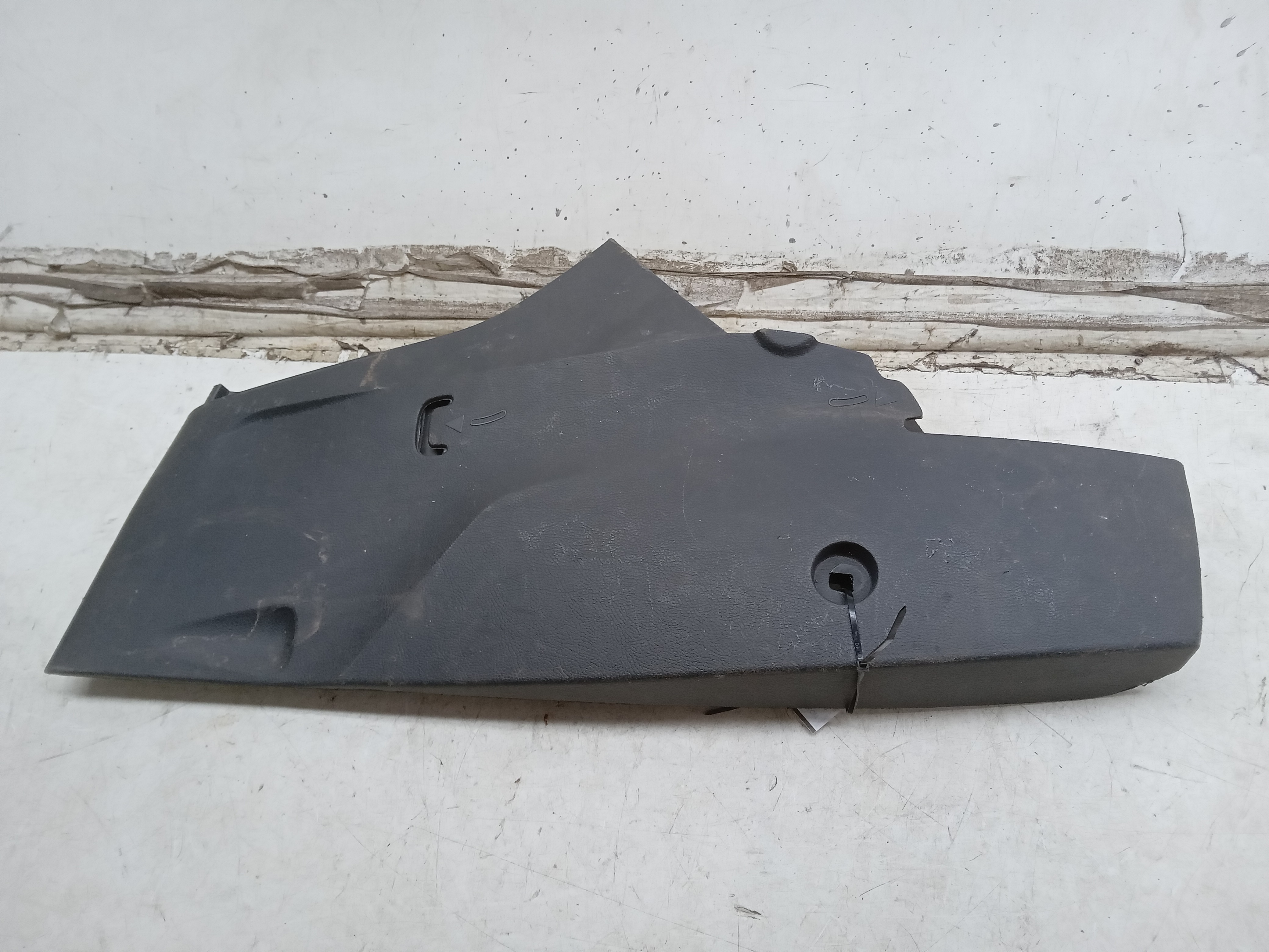 MOLDURA ACABAMENTO CONSOLE CENTRAL Ford Ka 2019 1