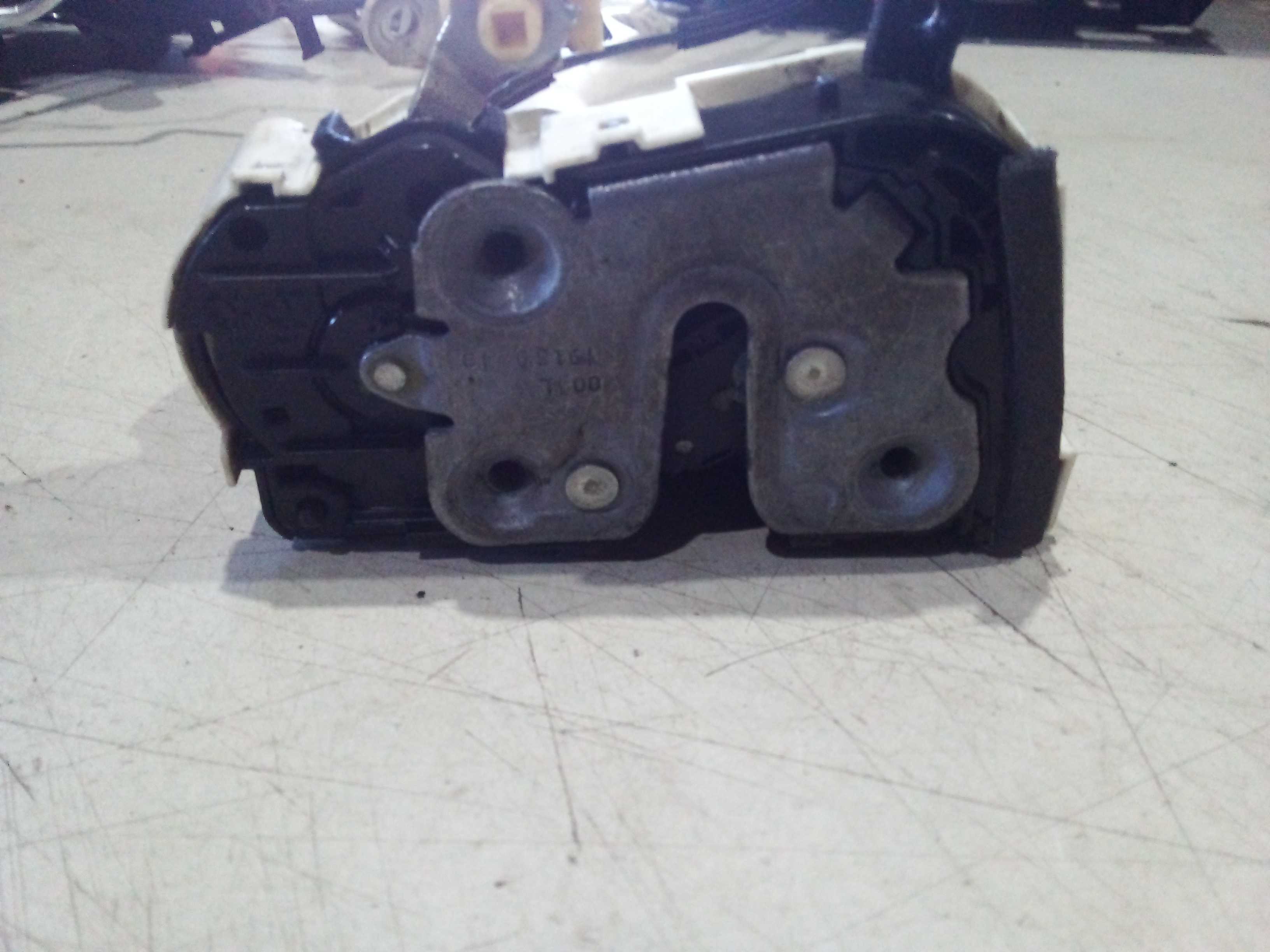 FECHADURA PORTA ESQ DIANT ÔNIX 2019 26692182 2