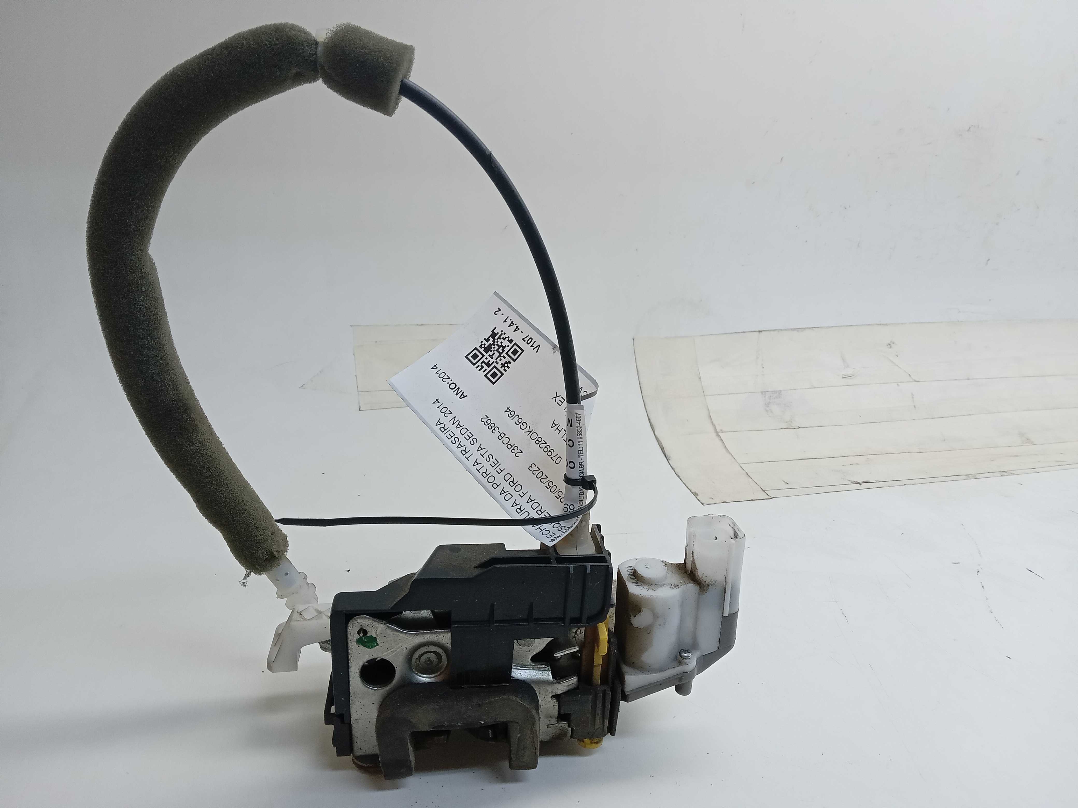 FECHADURA DA PORTA TRASEIRA ESQUERDA FORD FIESTA SEDAN 2014