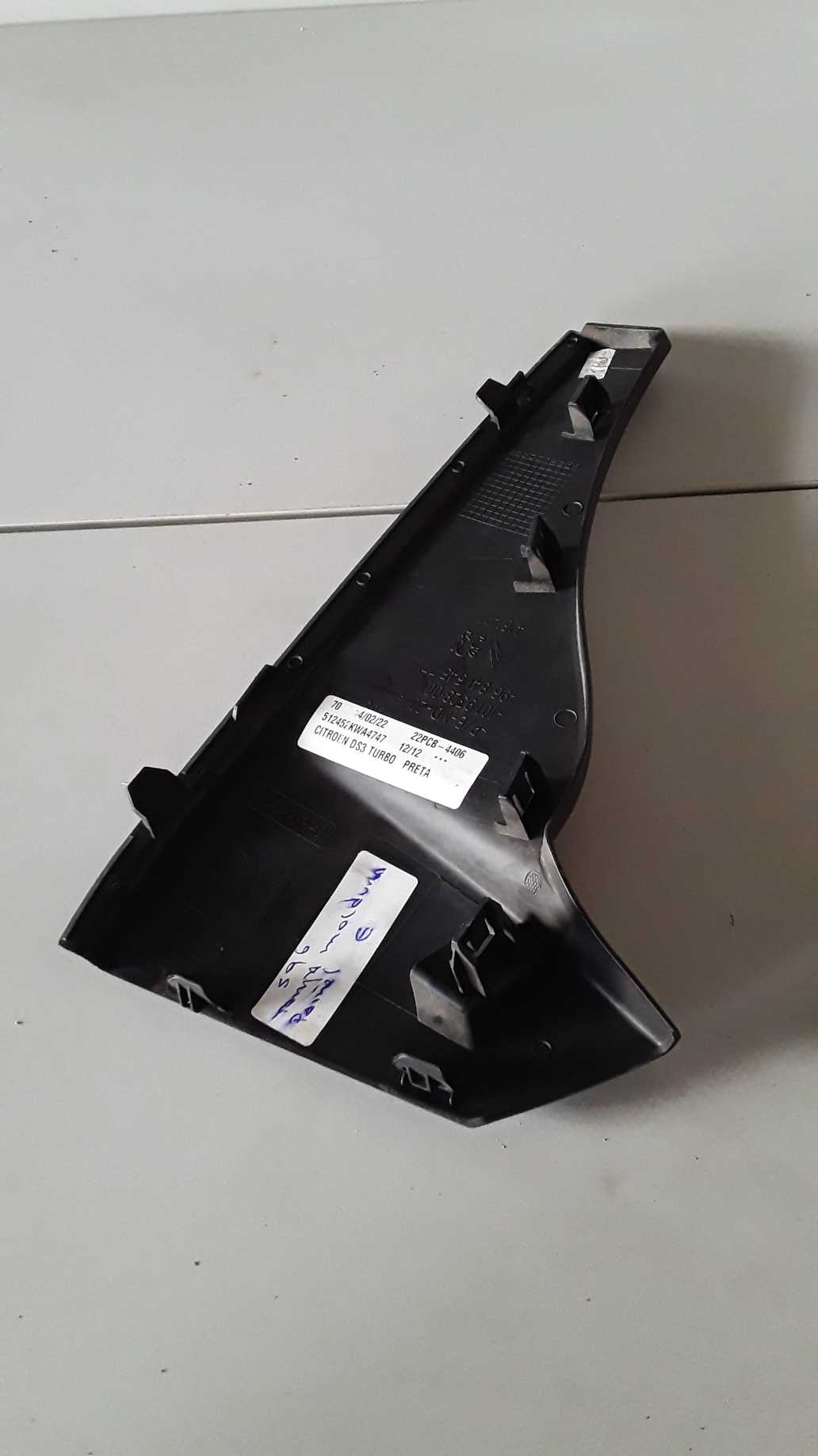 1019328001 Acabamento Painel Lateral Esq Citroen Ds3 08/11 2