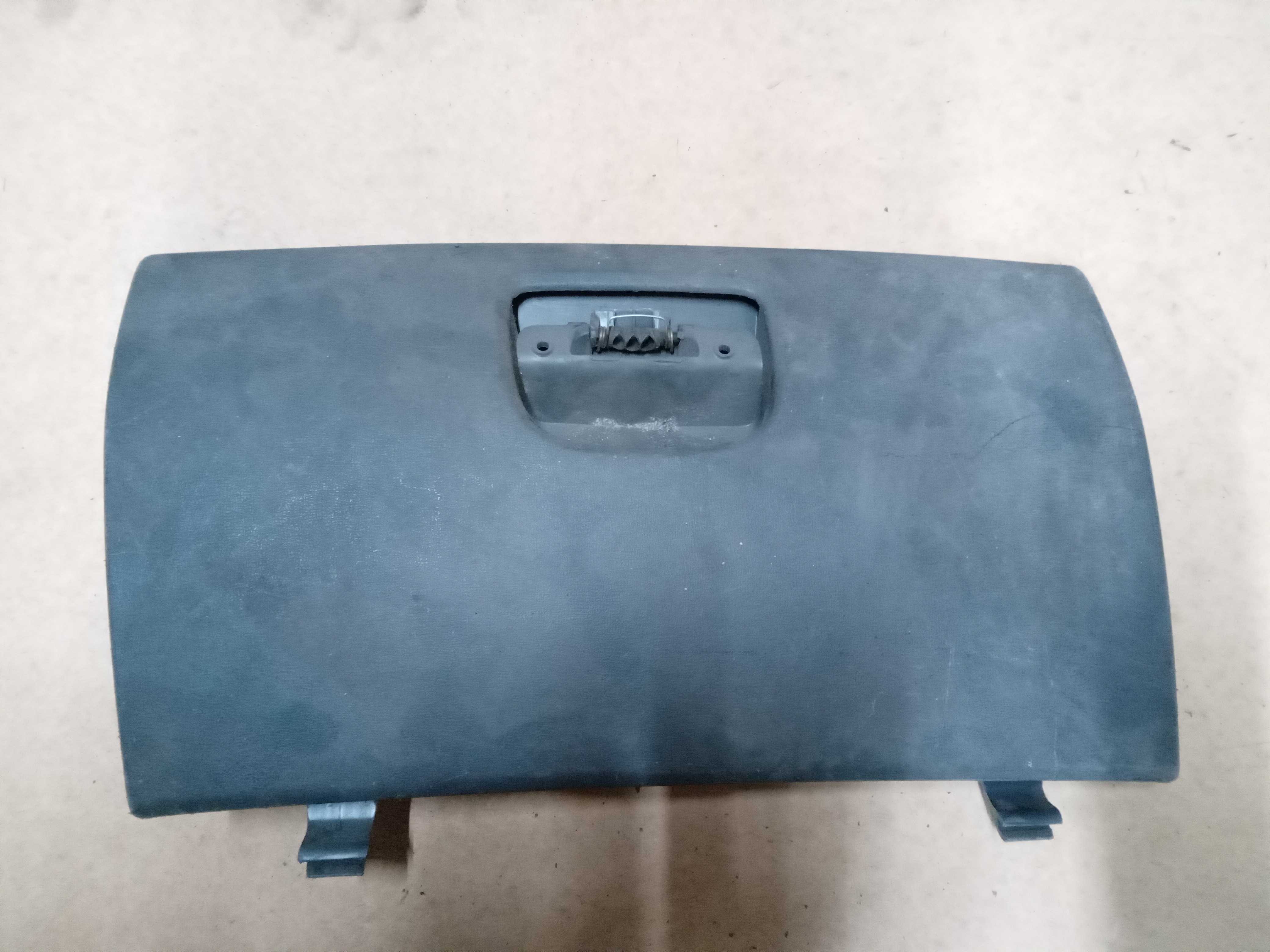 TAMPA PORTA LUVAS FIAT UNO 2009 3
