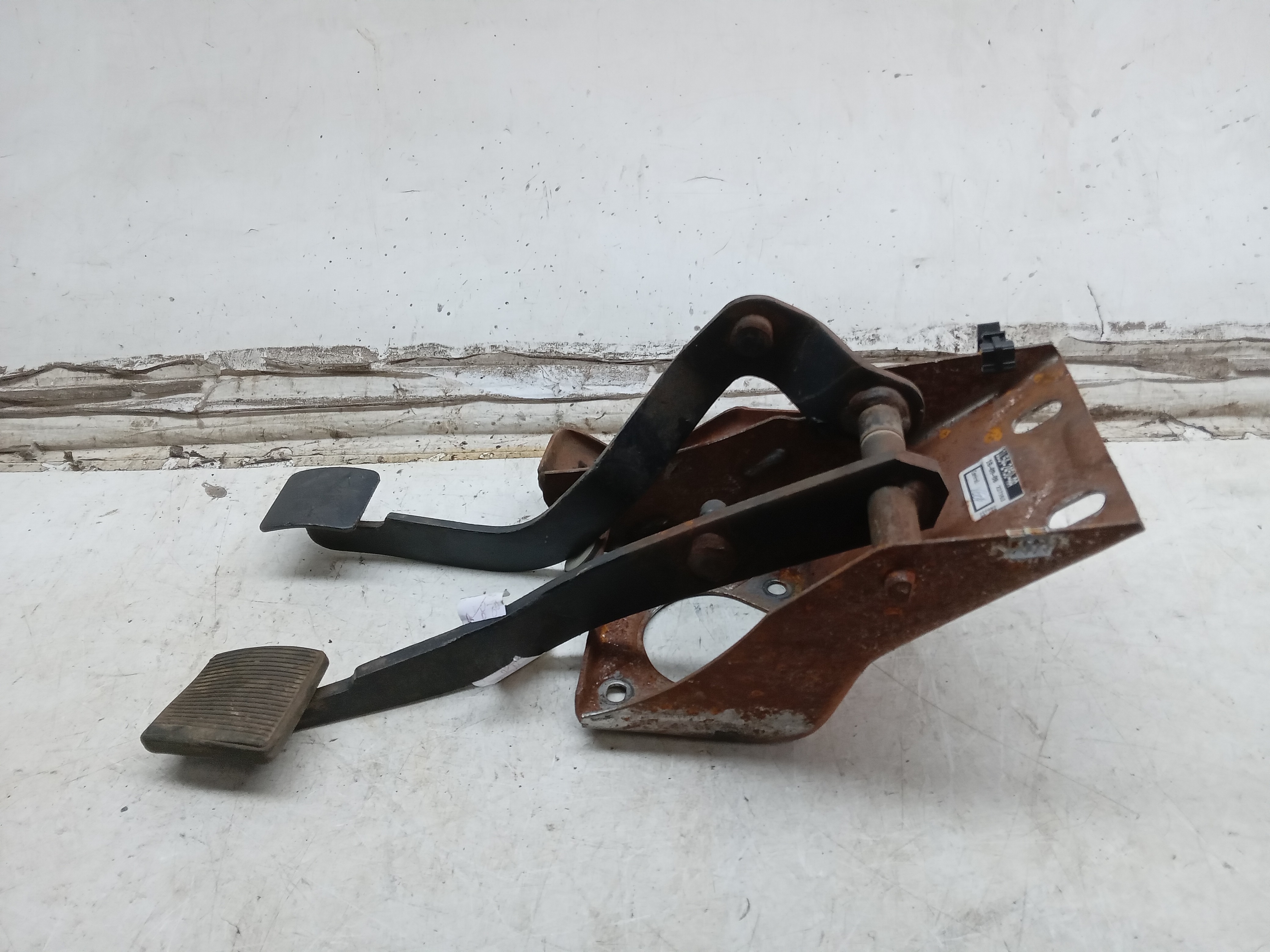 PEDALEIRA PEDAL FREIO E EMBREAGEM FORD RANGER 2009 2