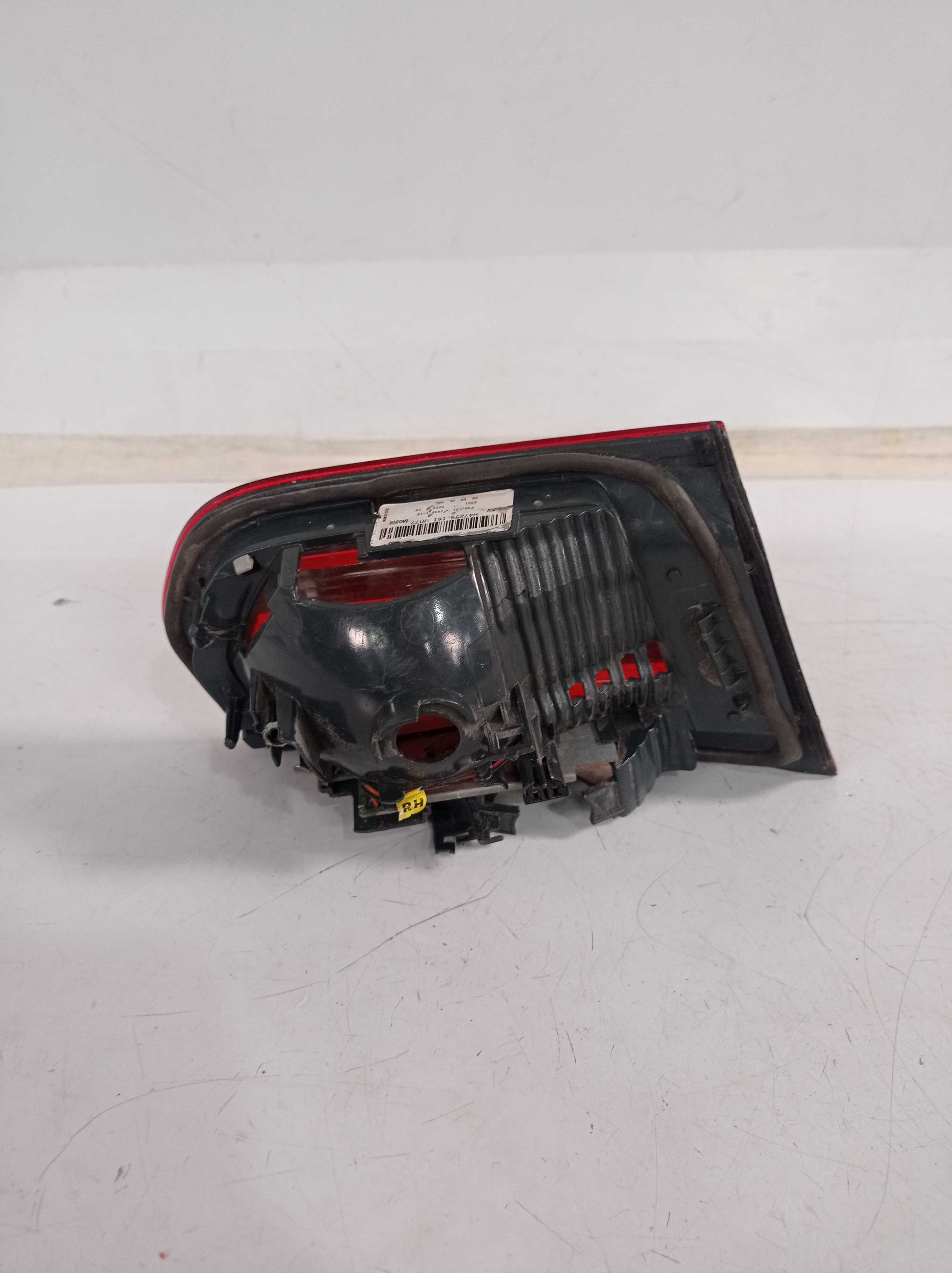 LANTERNA TRASEIRA DIREITA BMW F30 F31 328I 2012 A 2015 2