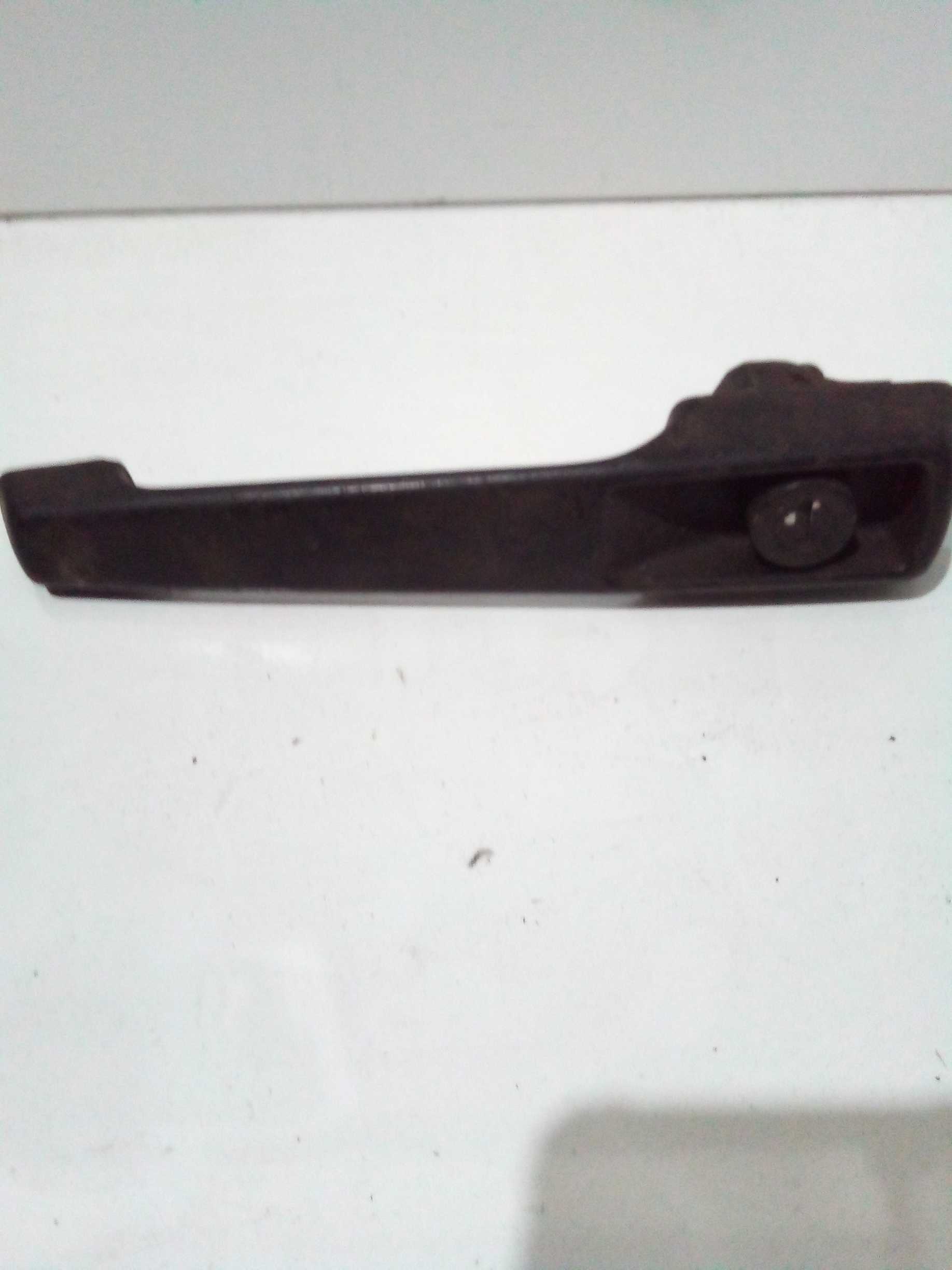 Maçaneta porta Mercedes Benz 1618