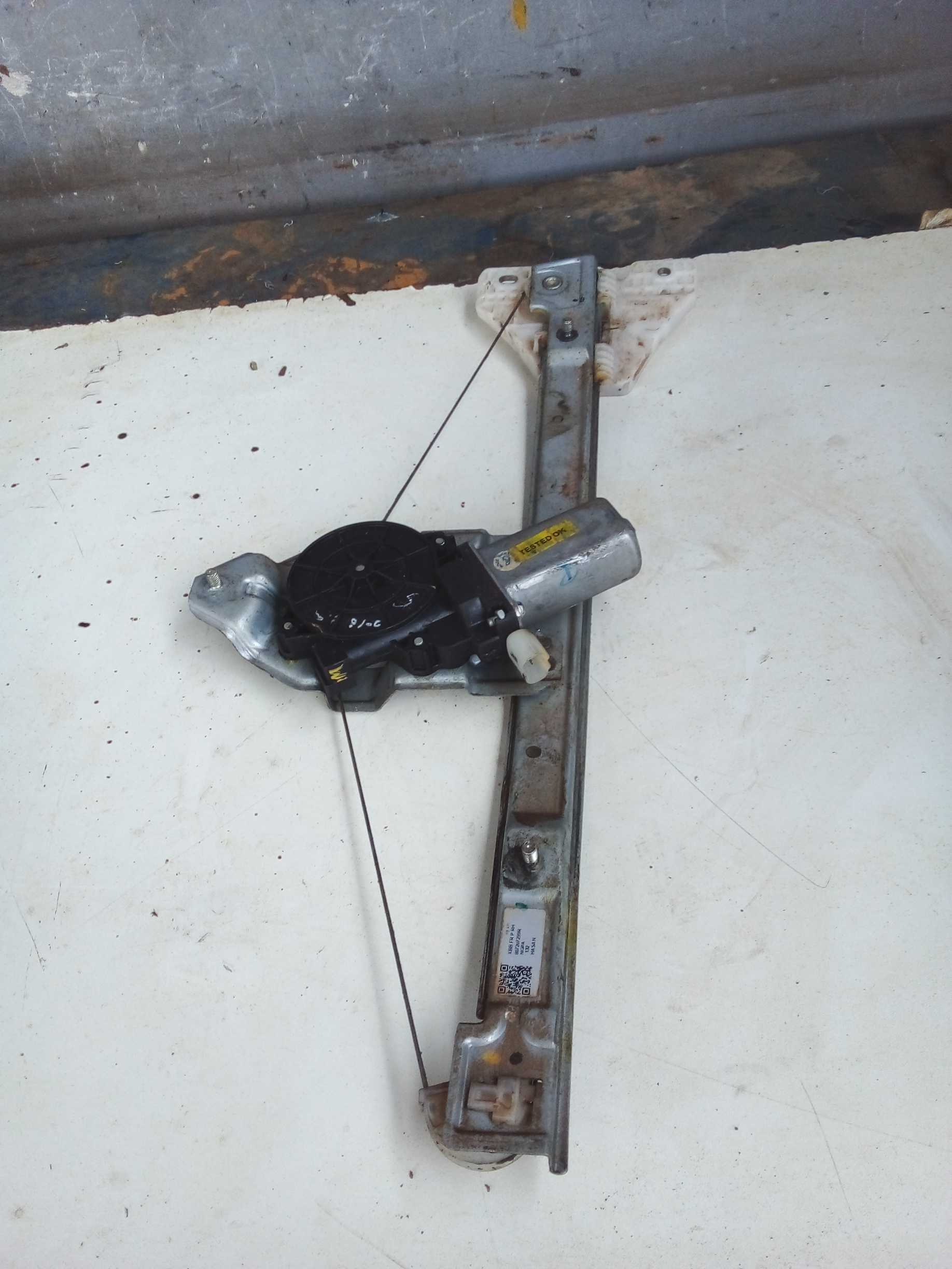 MAQUINA VIDRO DIANTEIRA DIREITA KWID 2021 807207299R 2