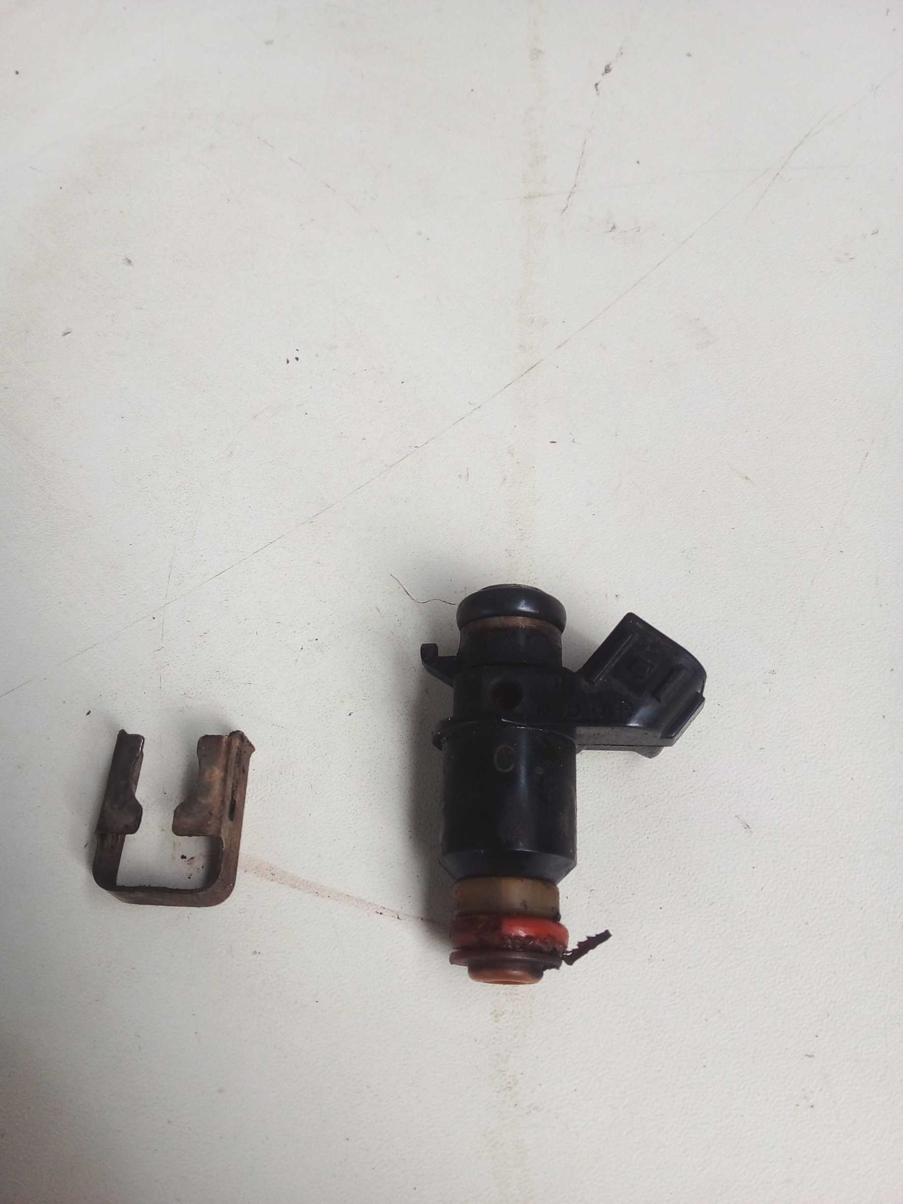 BICO INJEÇÃO CIVIC 2004 MOTOR 1.7