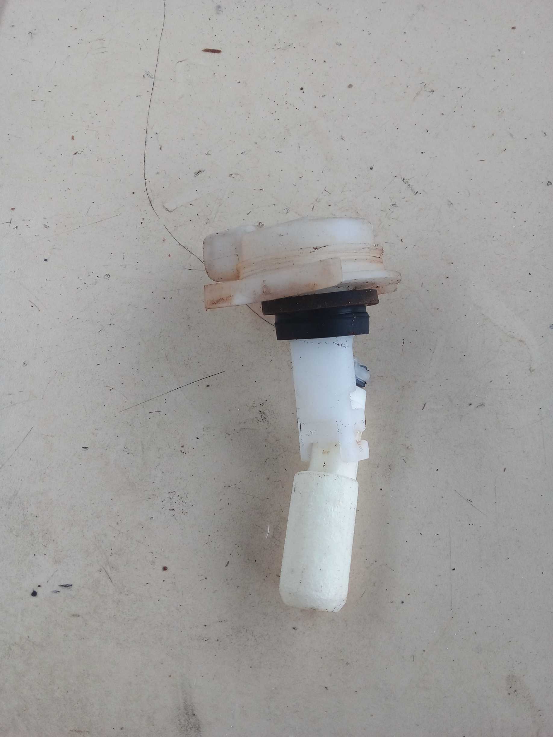 SENSOR RESERVATORIO PARABRISA VOLVO XC60 2014 2