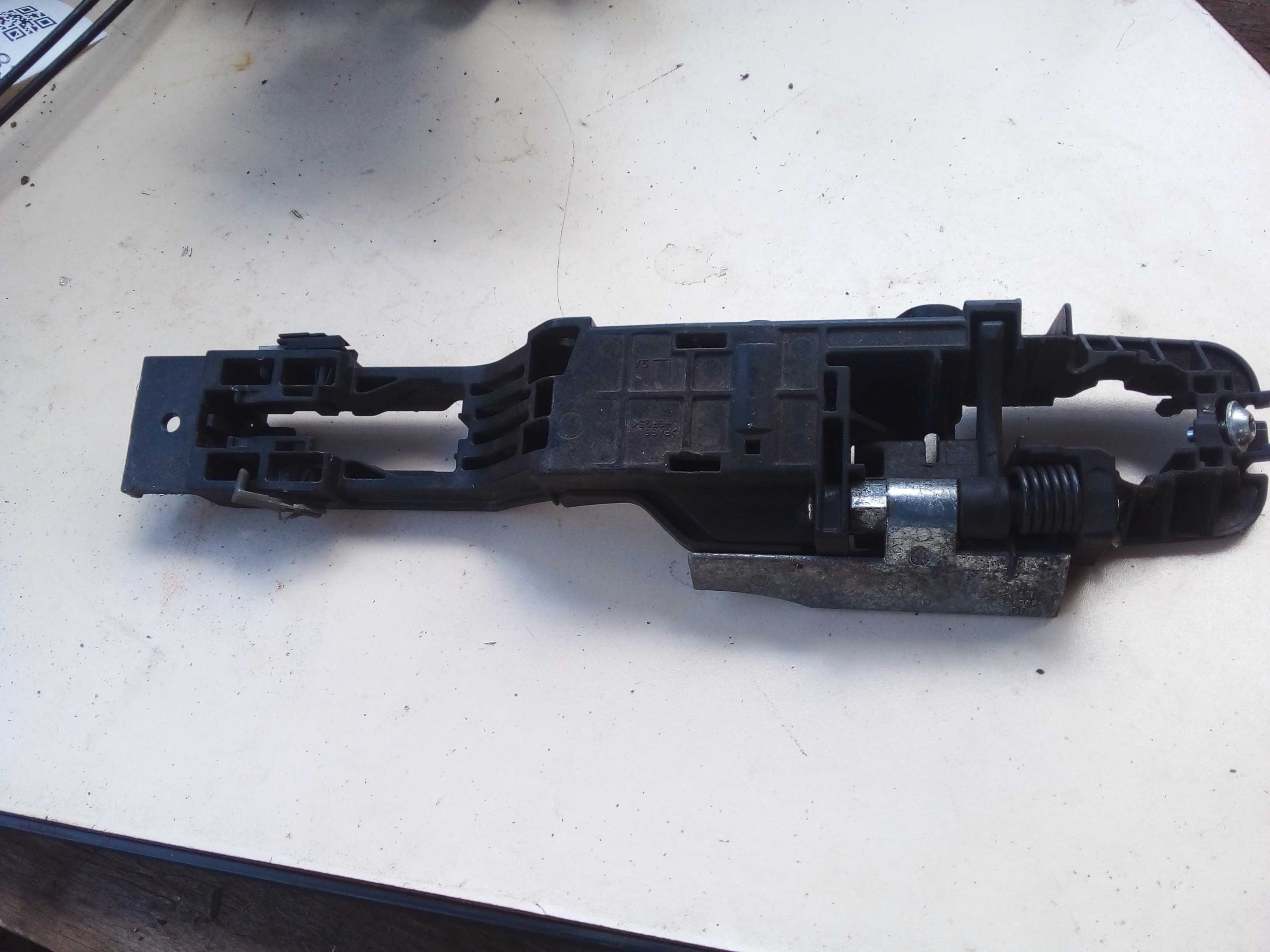 BASE SUPORTE MAÇANETA DIANT ESQUERDA SENTRA 2014 PA62 2