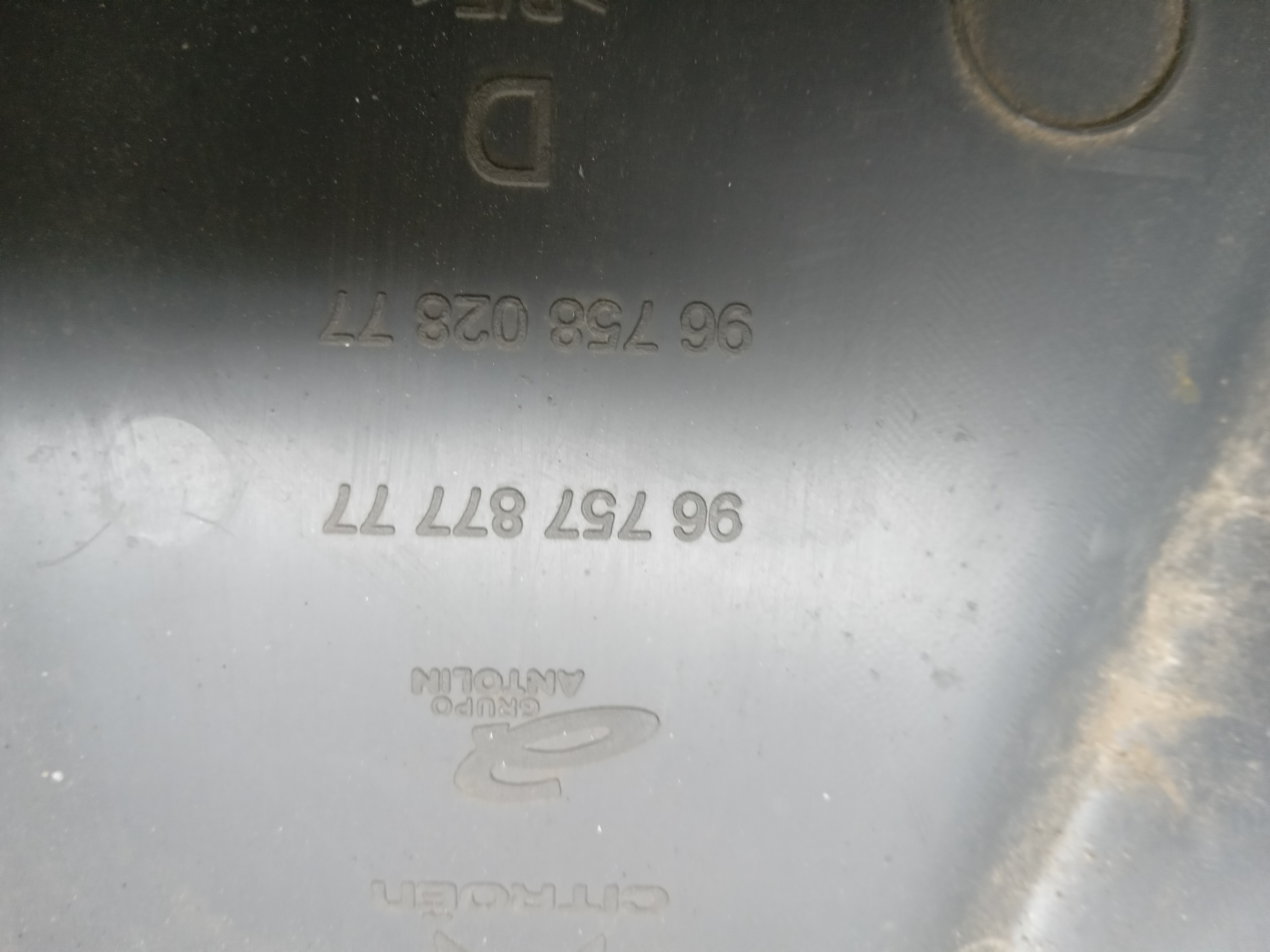 FORRO PORTA TRAS LD CITROEN C3 2016 3