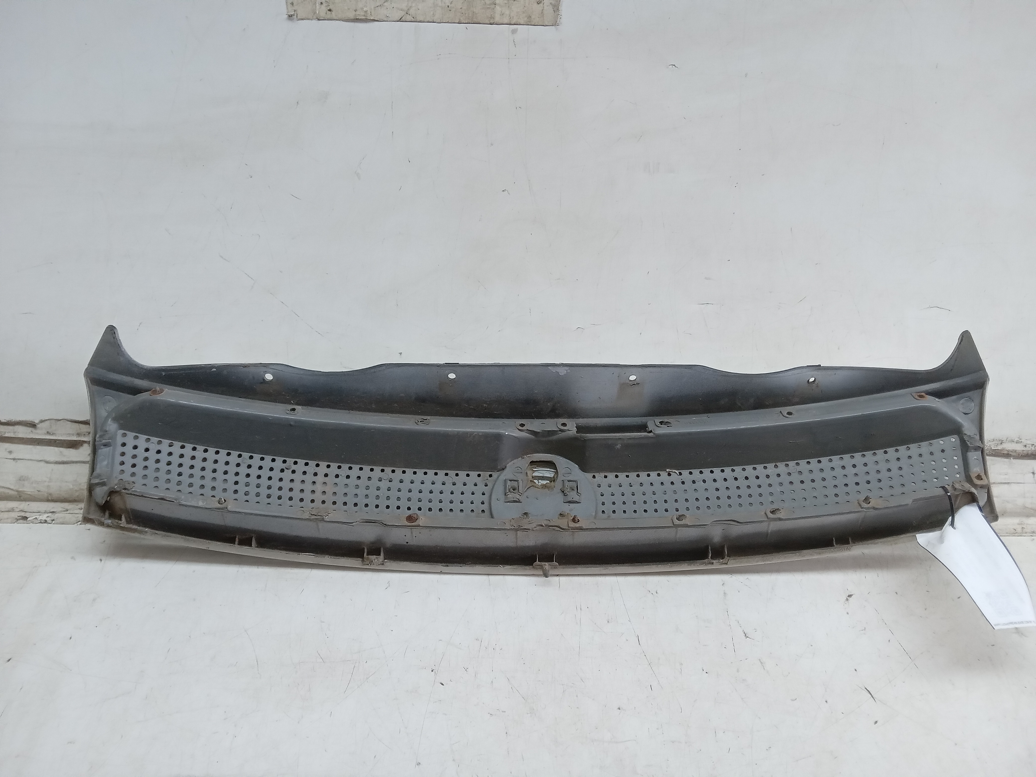 GRADE DIANTEIRA SUPERIOR FIAT PALIO 2007 2