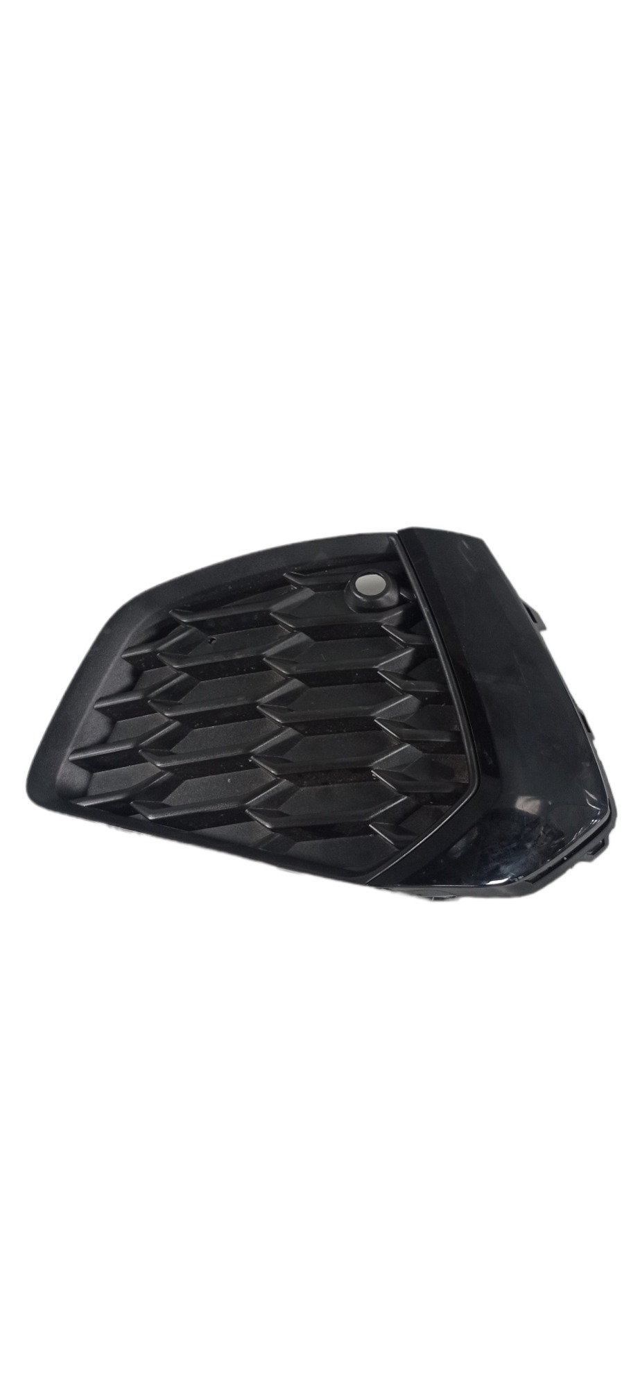 Moldura Grade Farol Milha Esquerdo Audi A3 2020  Preto Esquerdo 1
