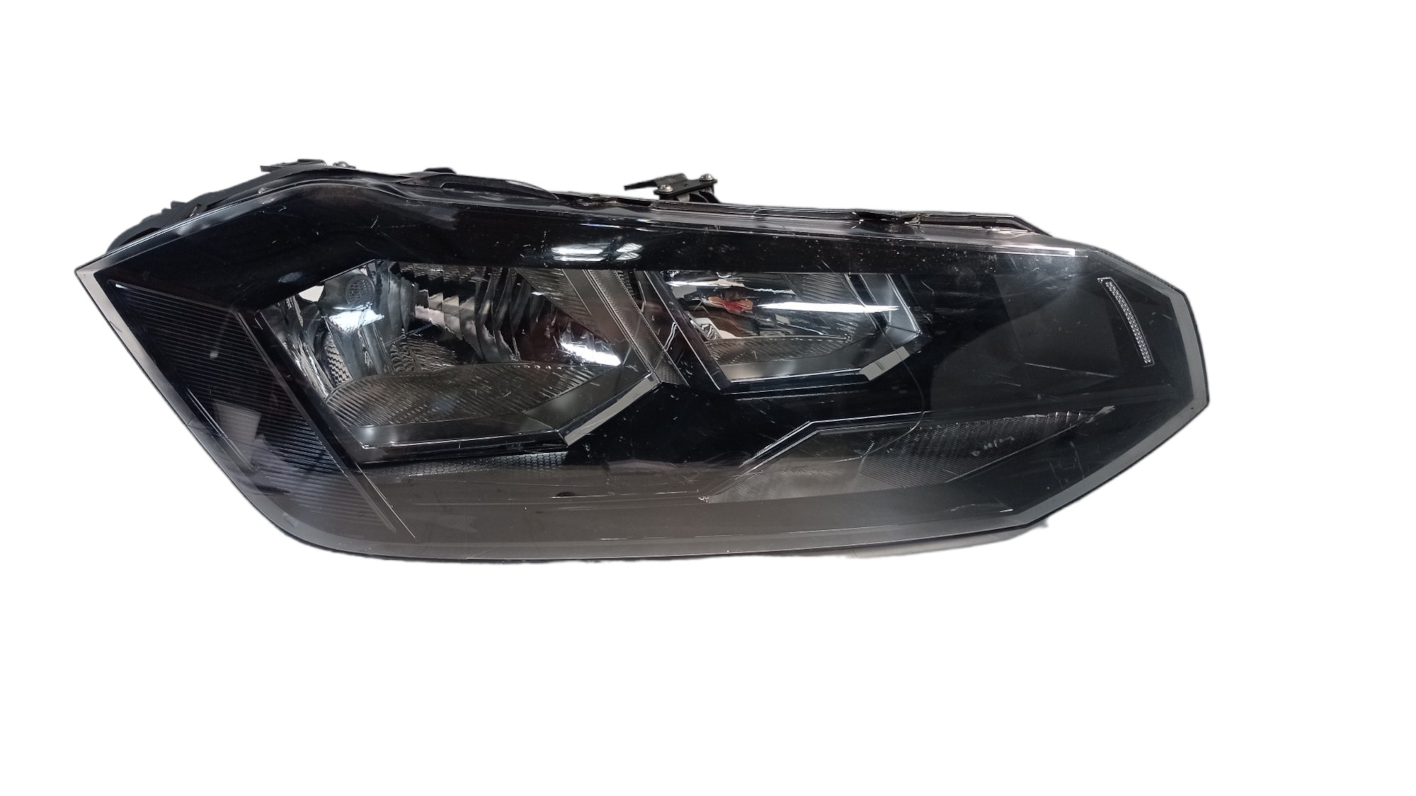 Farol Direito Volkswagen Polo Virtus 2017 A 2022 Recuperado 1