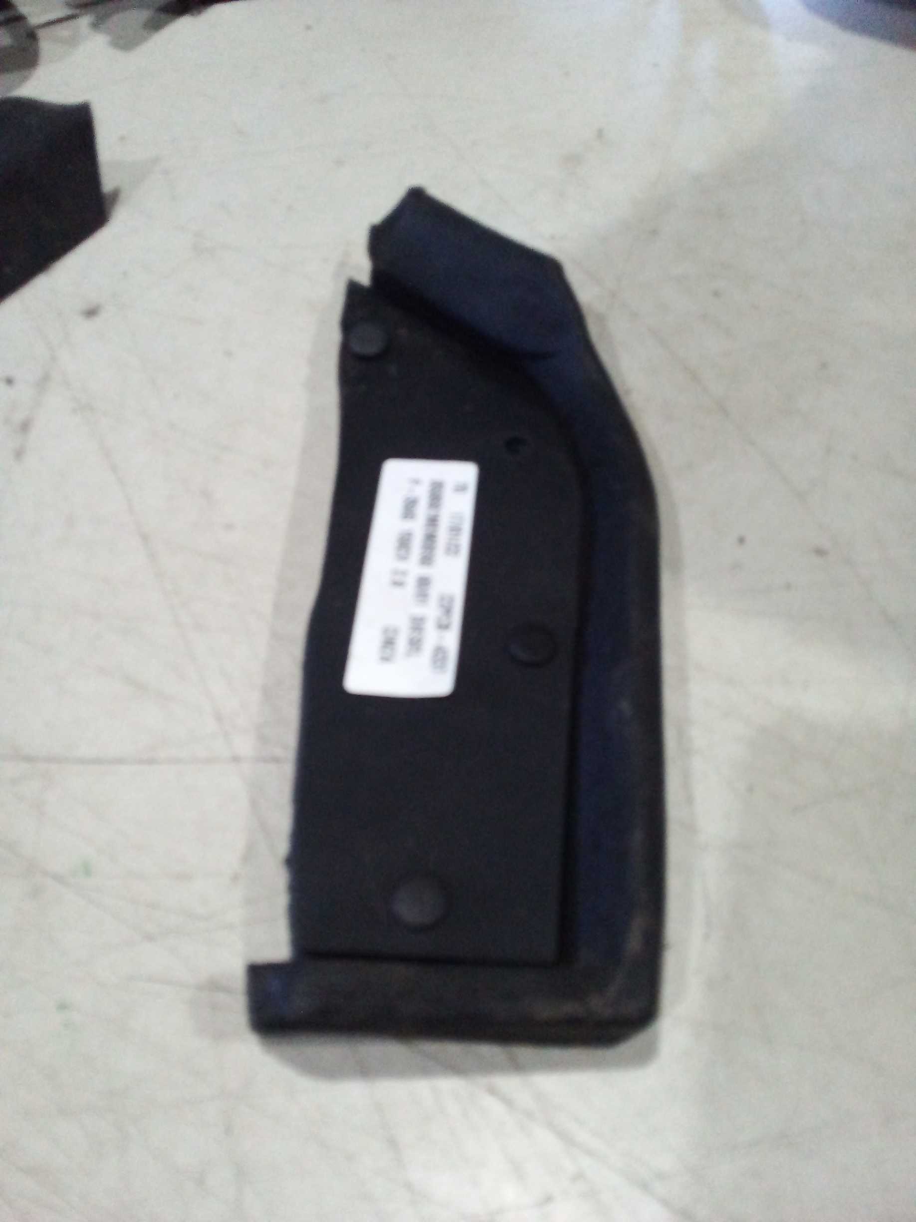 BORRACHA COLUNA DIREITA FORD F259 2009 1