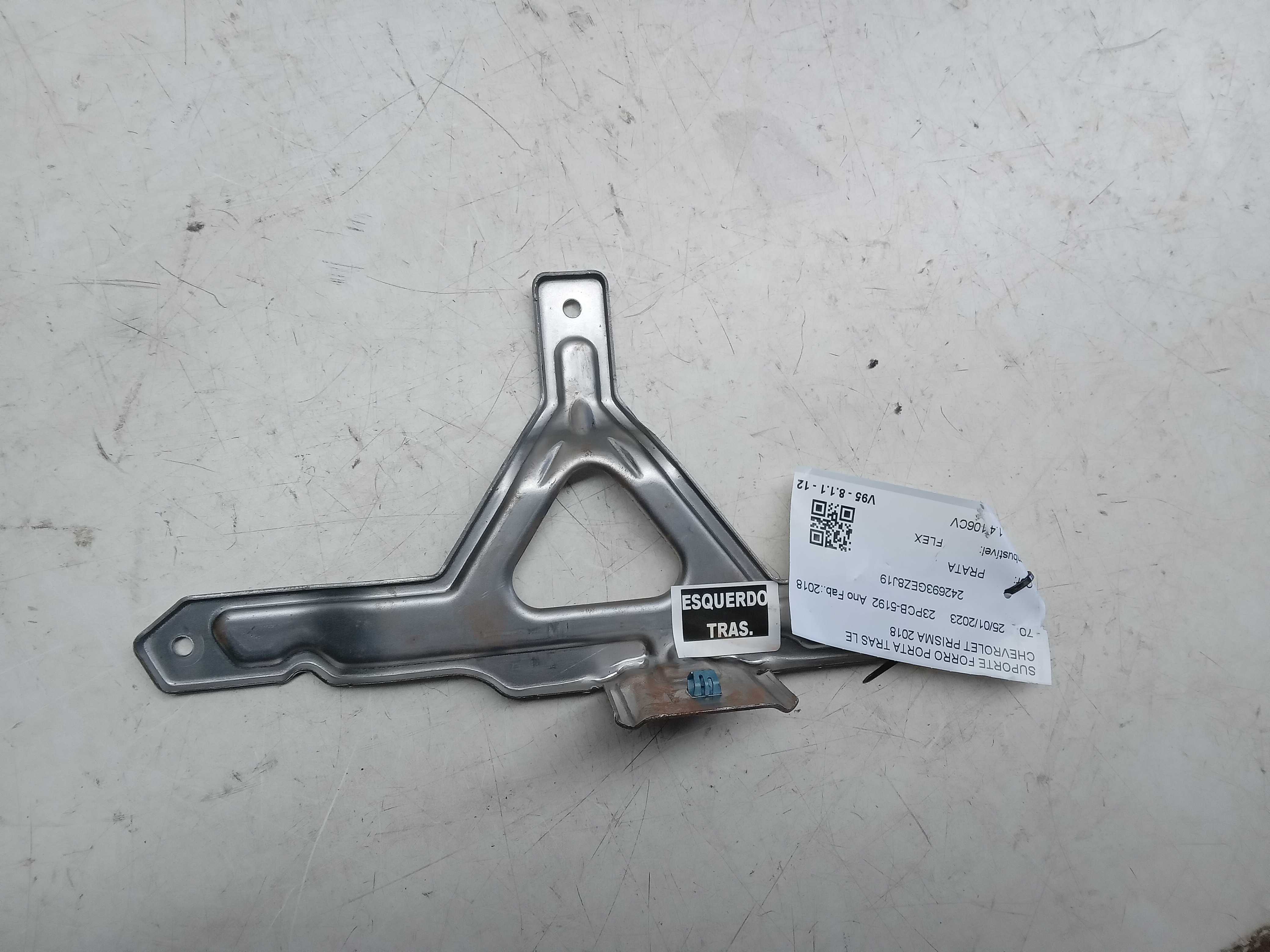 SUPORTE FORRO PORTA TRAS LE CHEVROLET PRISMA 2018 1