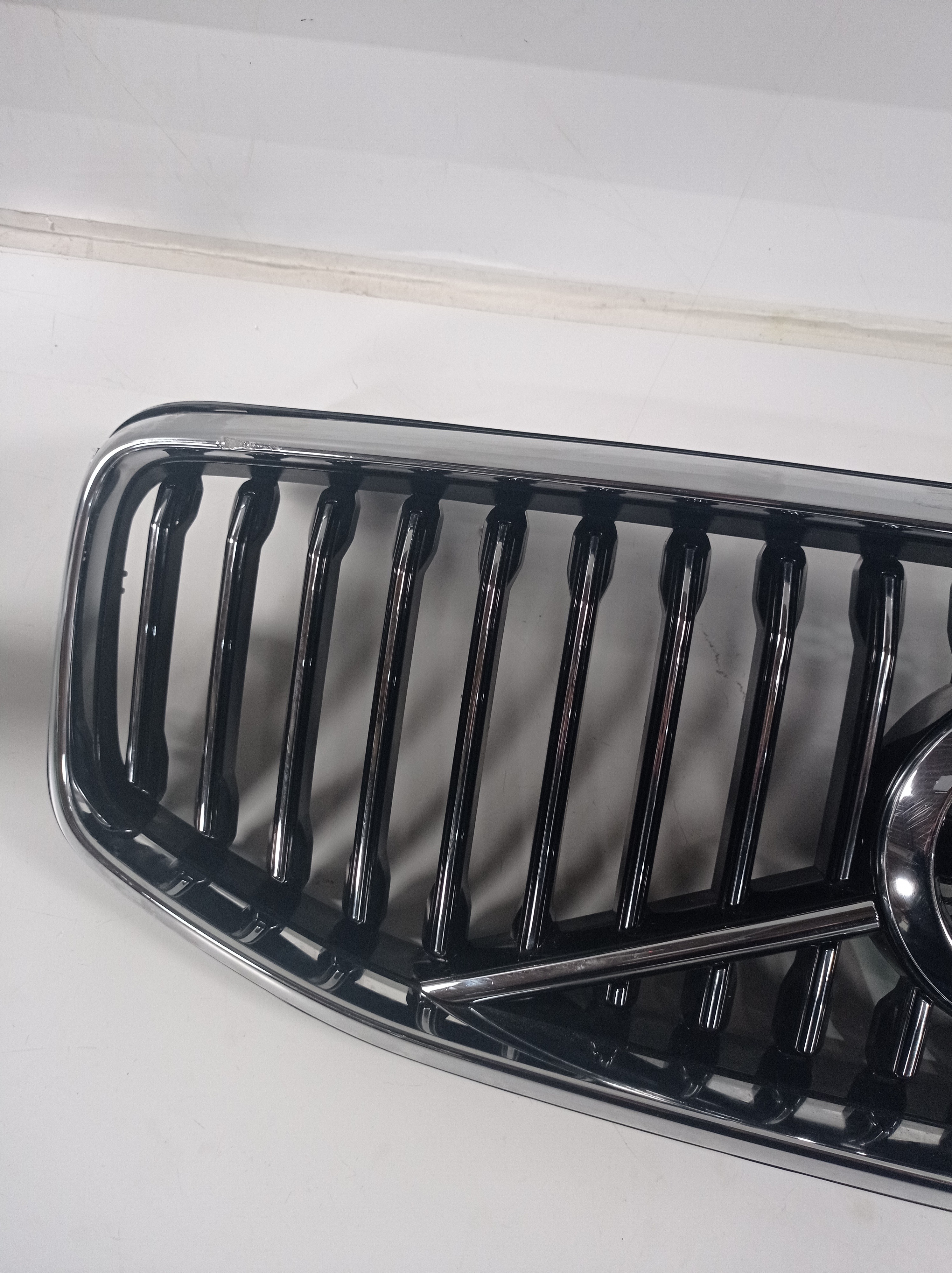 31425535 Grade Dianteira Volvo Xc60 2017 2018 Original 6
