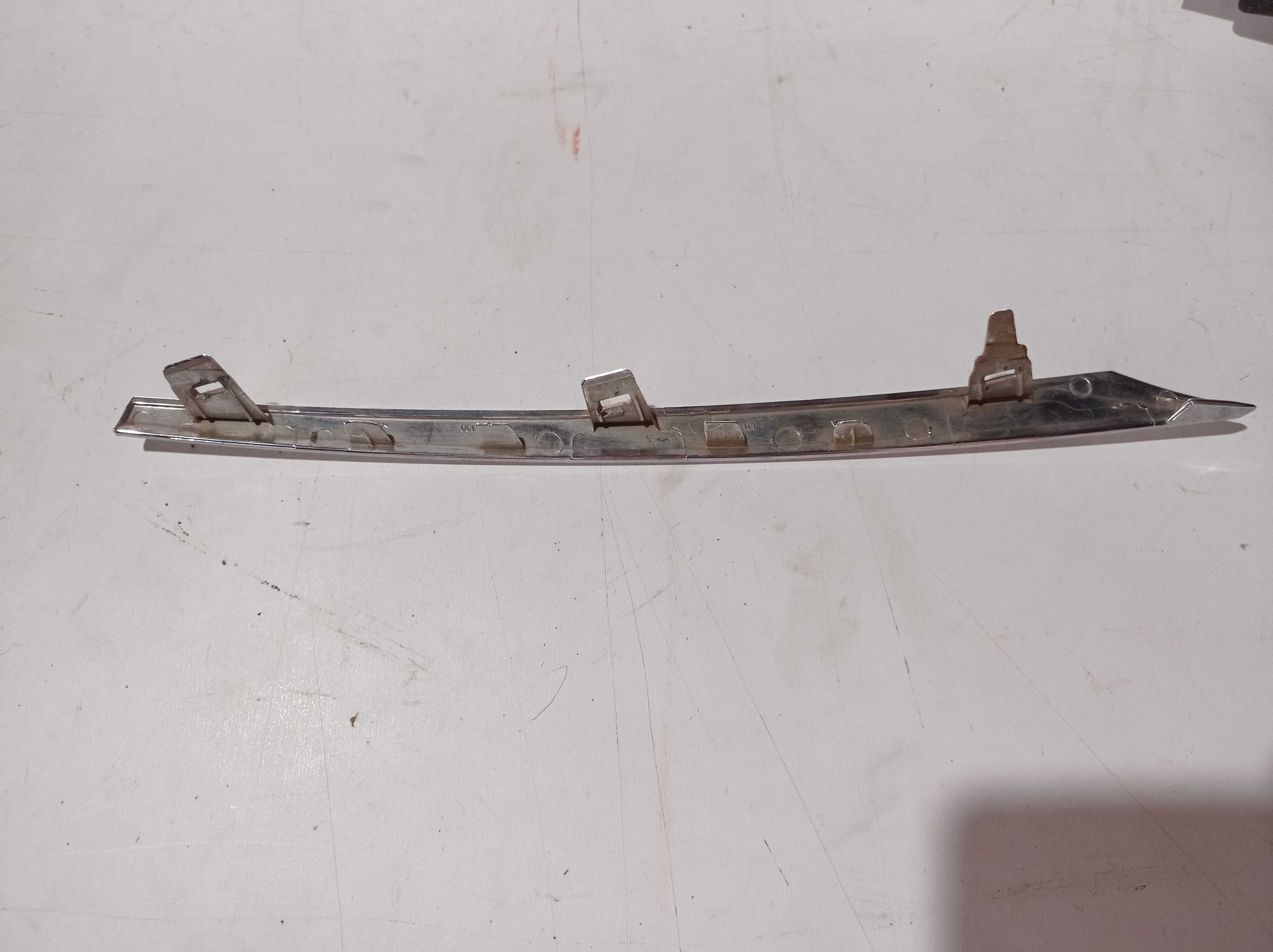 FRISO CROMADO GRADE FRONTAL TOYOTA COROLLA 2015 2