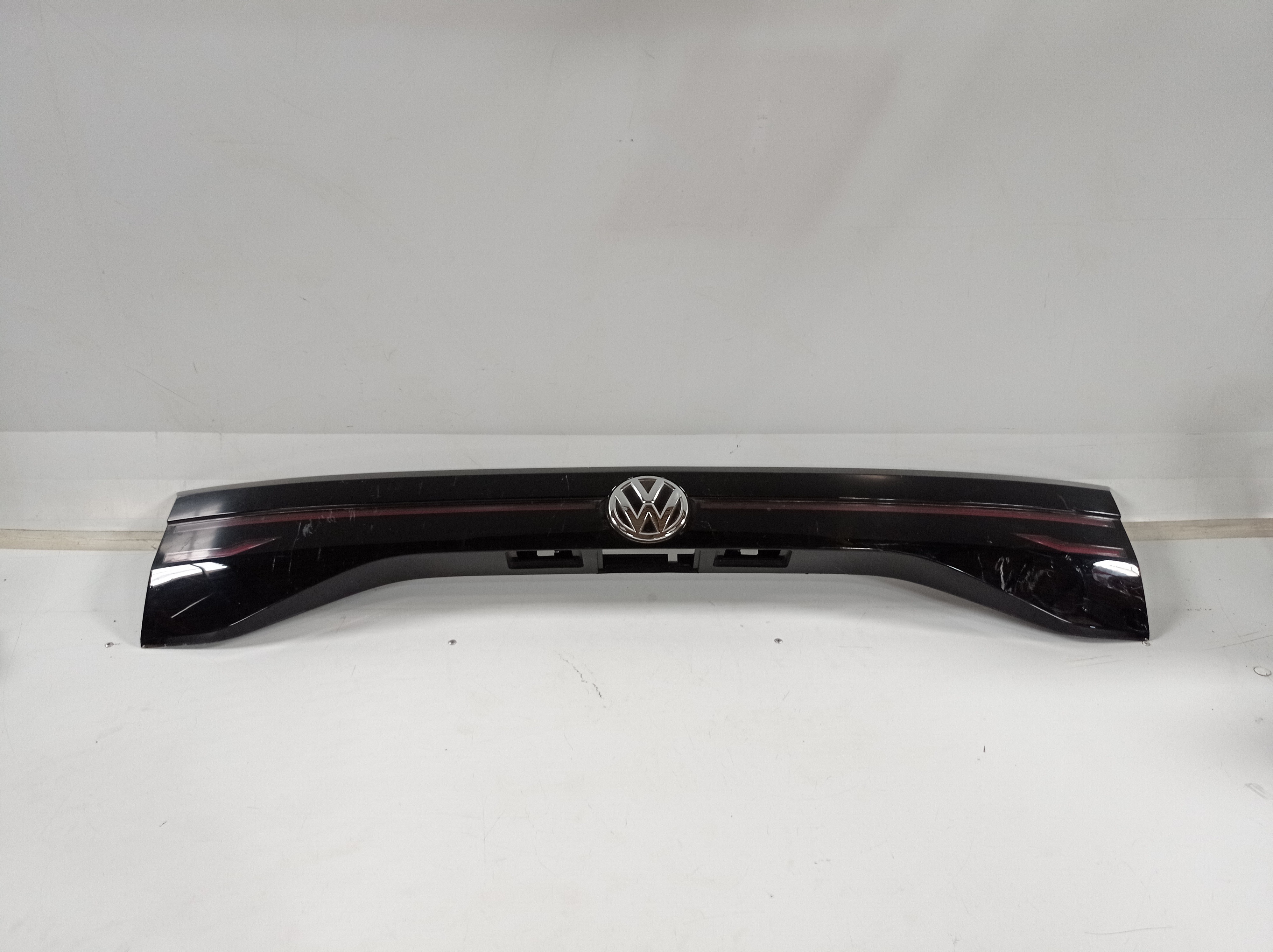 Moldura Aplique Tampa Traseira Vw Tcross 2018 2020 1