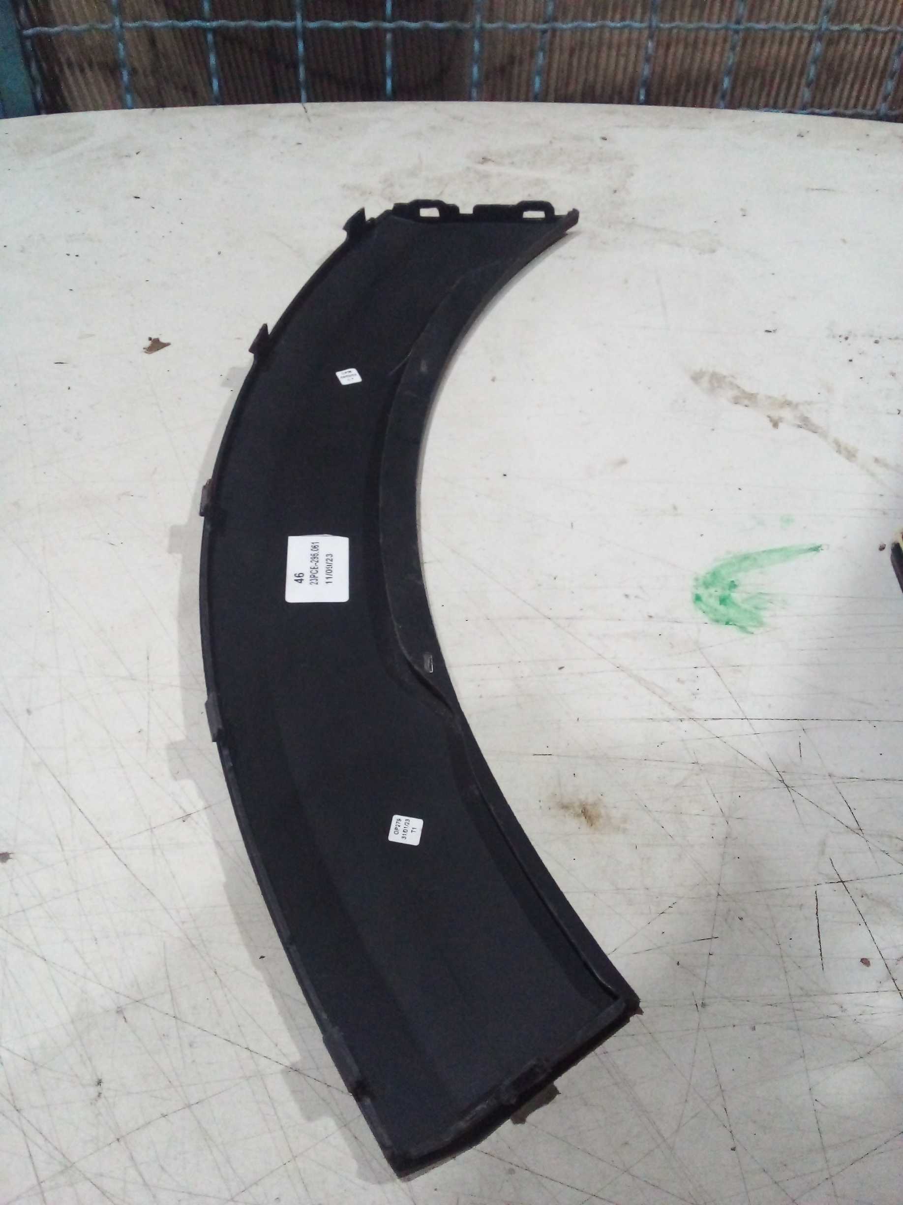 MOLDURA PARACHOQUE DIANT DIREITO NIVUS 2021 2G5854732 2