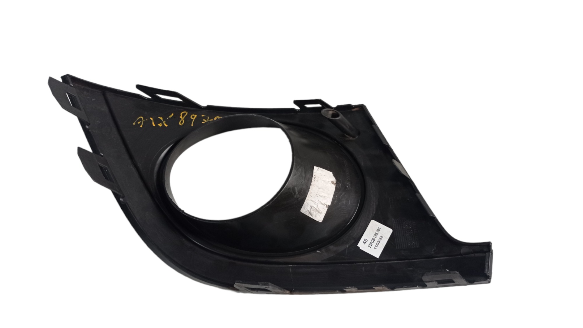 Moldura Milha Direita Volkswagen Fox Spacefox 2009 A 2013 6