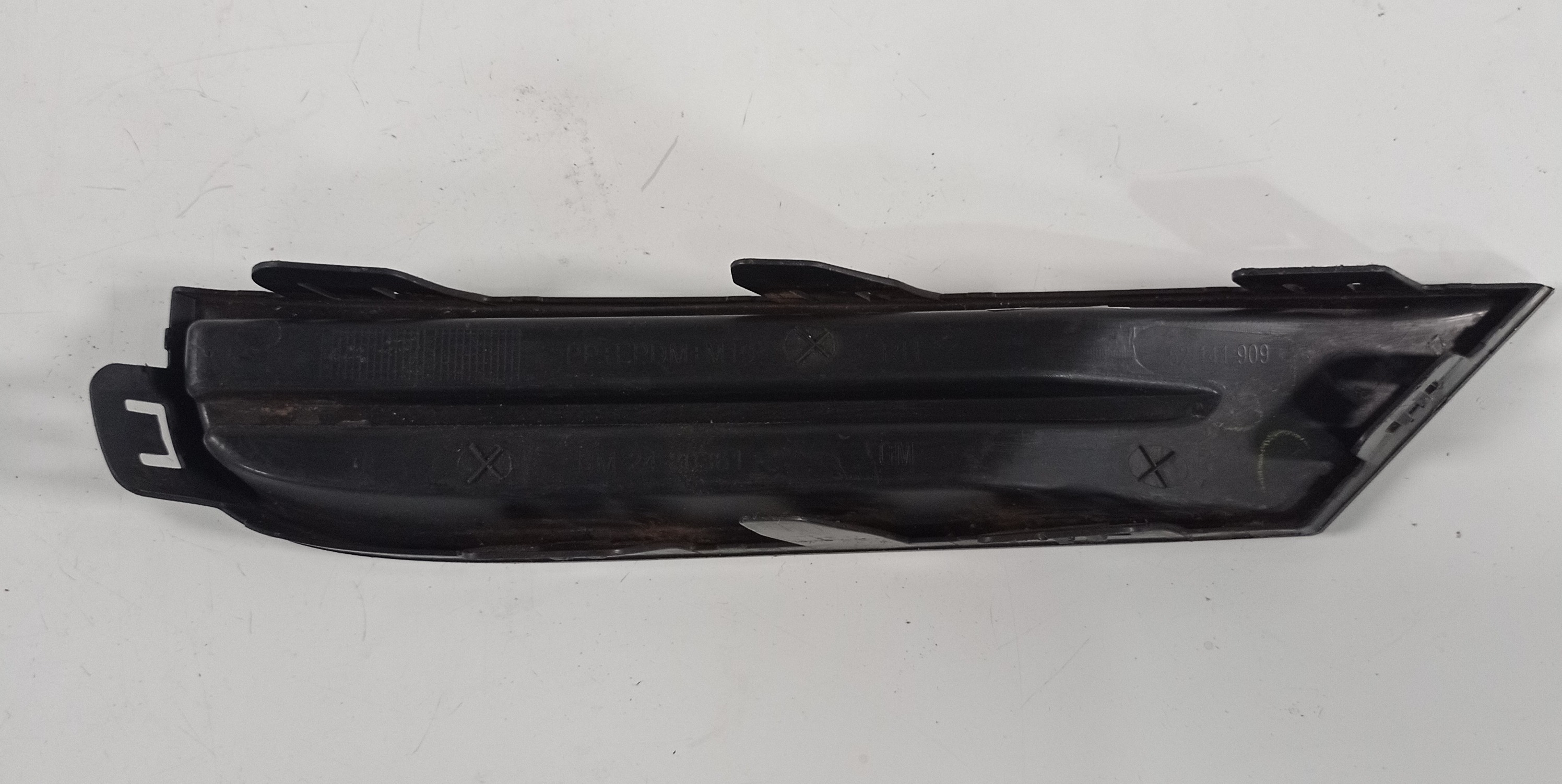 52141909 Moldura Parachoque Direito Chevrolet S10 2017 2019 2