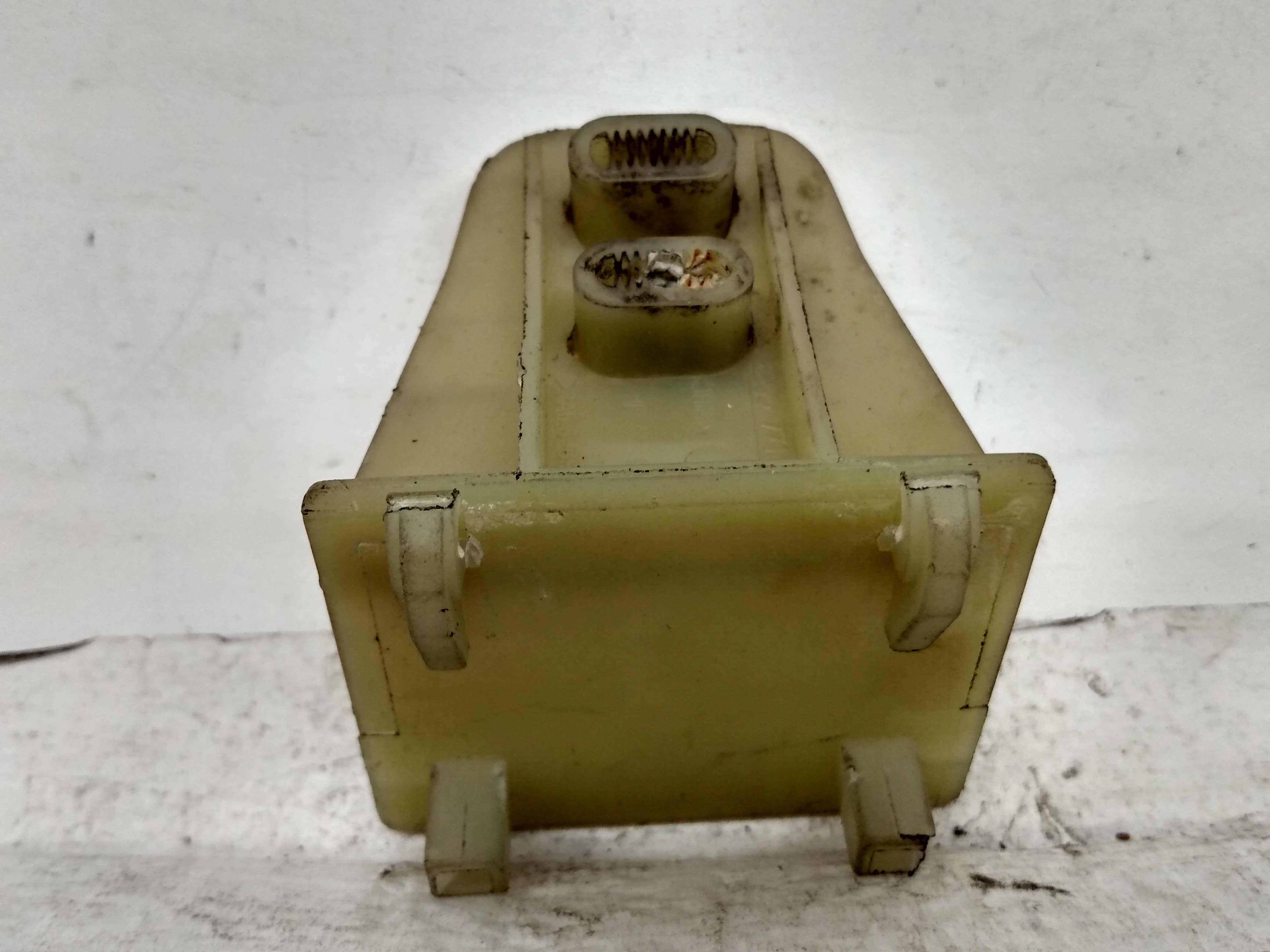 Suporte Forro Porta Renault Clio 2010 2011 4