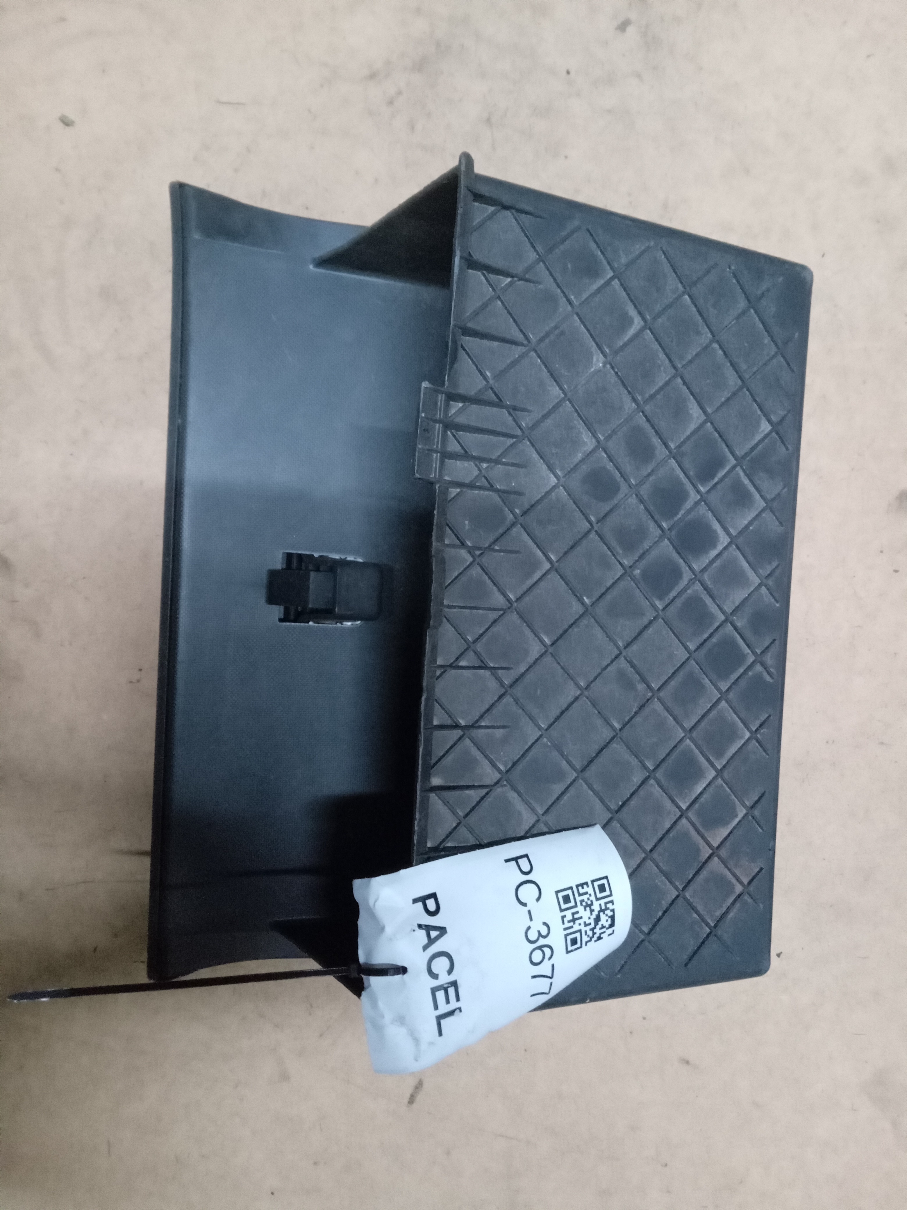 PORTA LUVAS VW GOL 2013 2