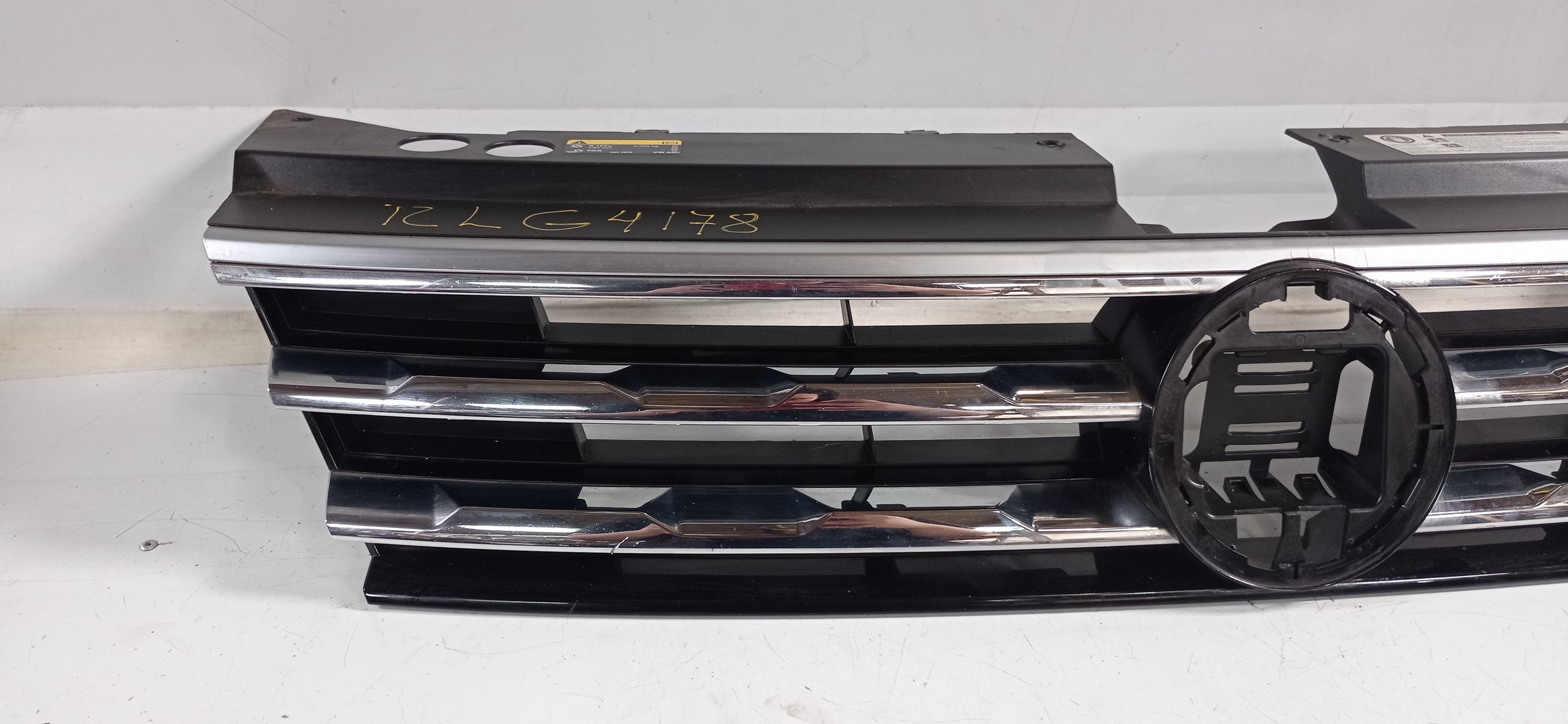 Grade Radiador Vw Tiguan R-line 350 2018 A 2020 Para Recu 3